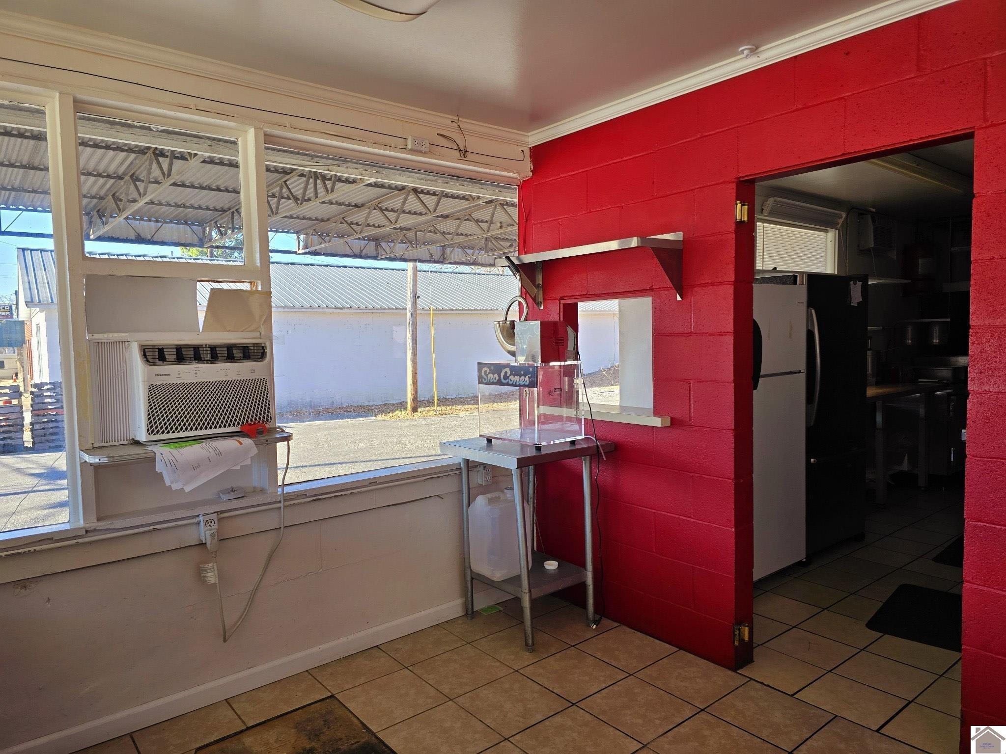 426 E Adair Street Property Photo 11