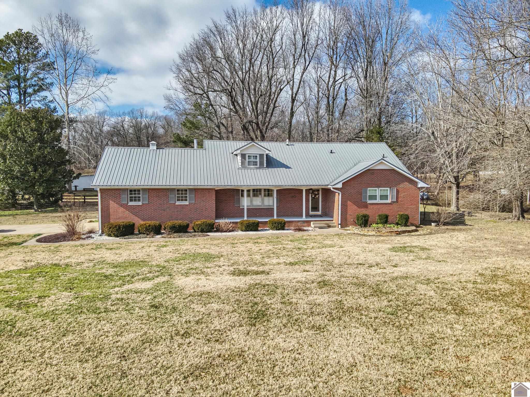 12825 Blandville Road Property Photo 1