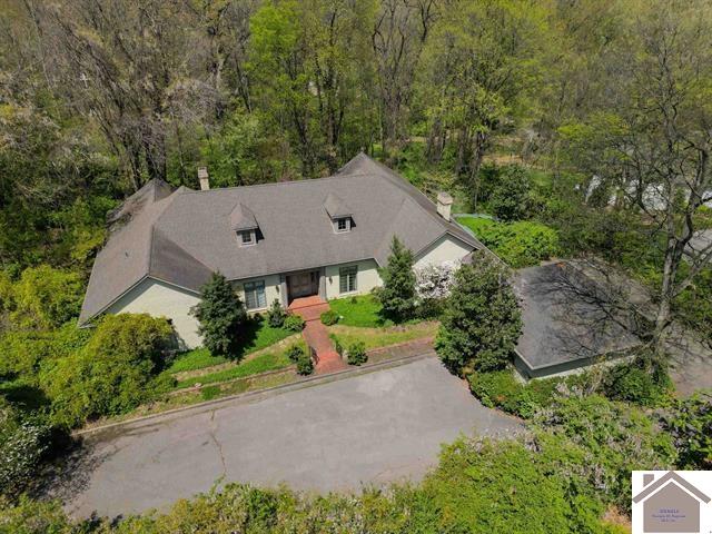 5 Hickory Hill Property Photo 1
