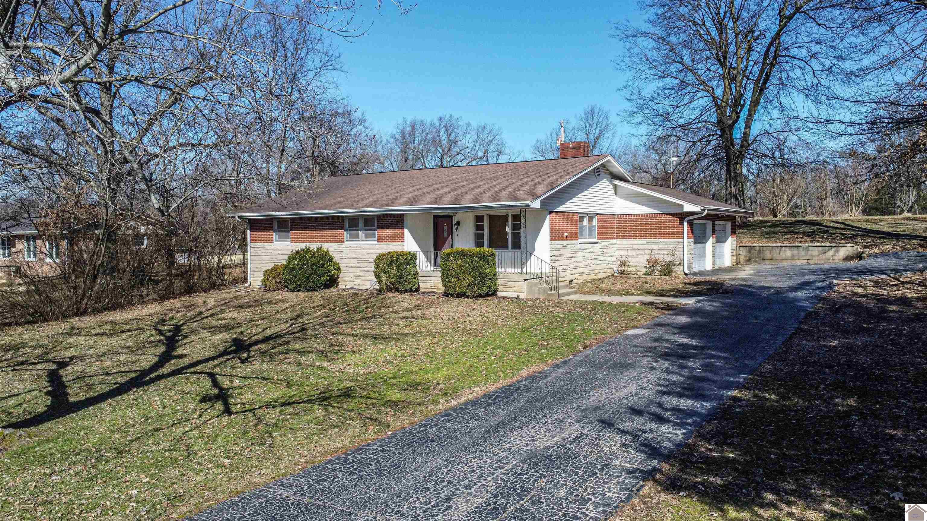 130 Ridgemont Road Property Photo 2