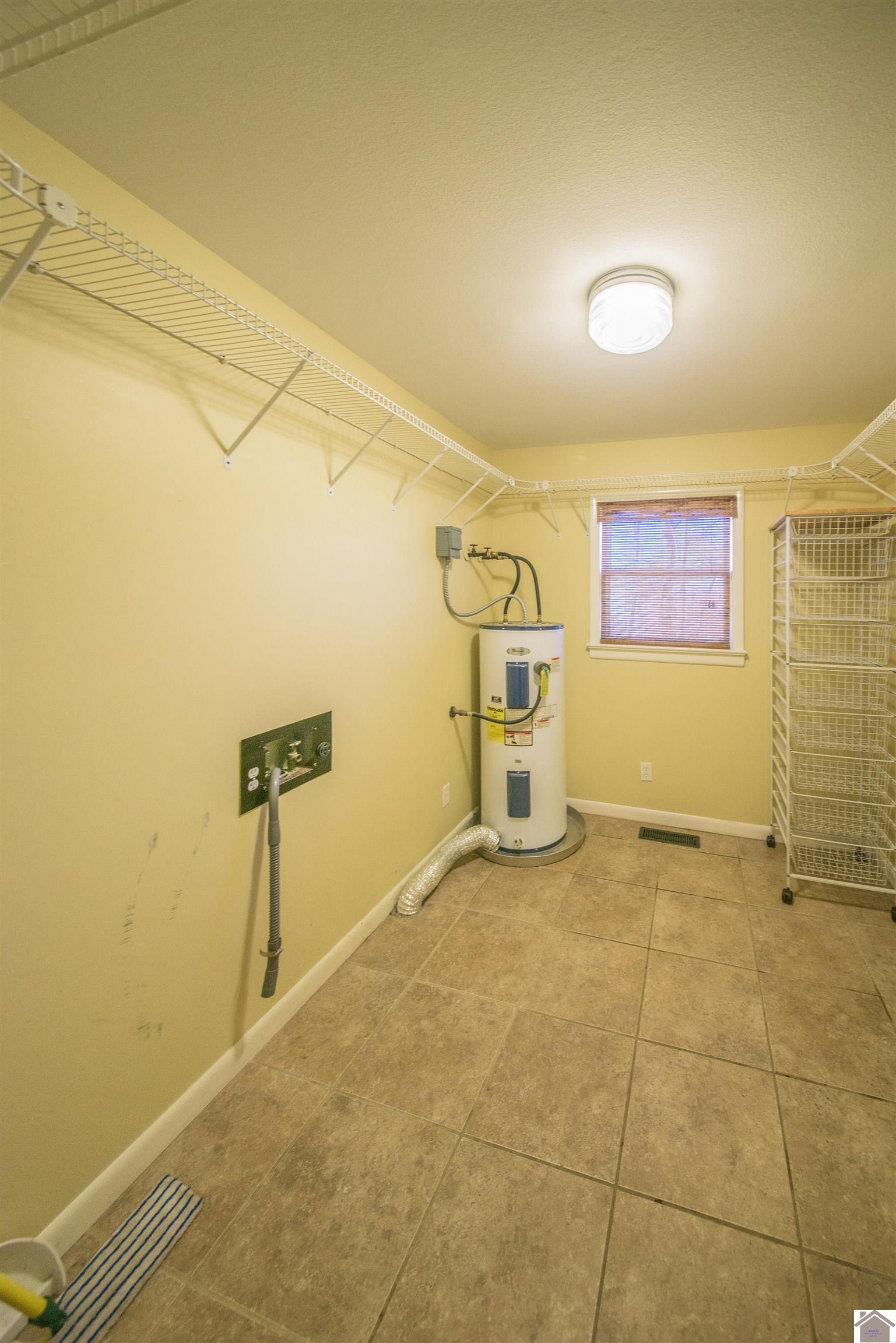 130 Ridgemont Road Property Photo 27
