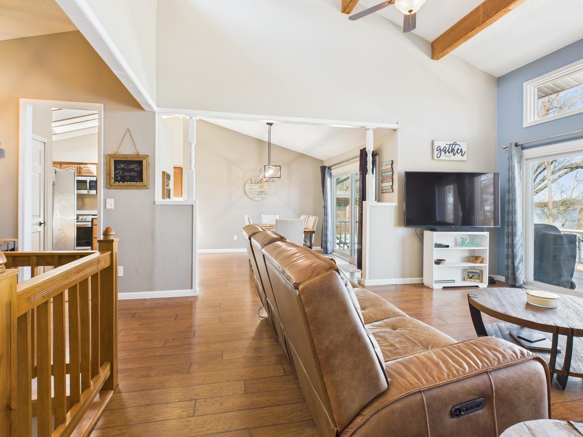 532 Waterway Trl Property Photo 17