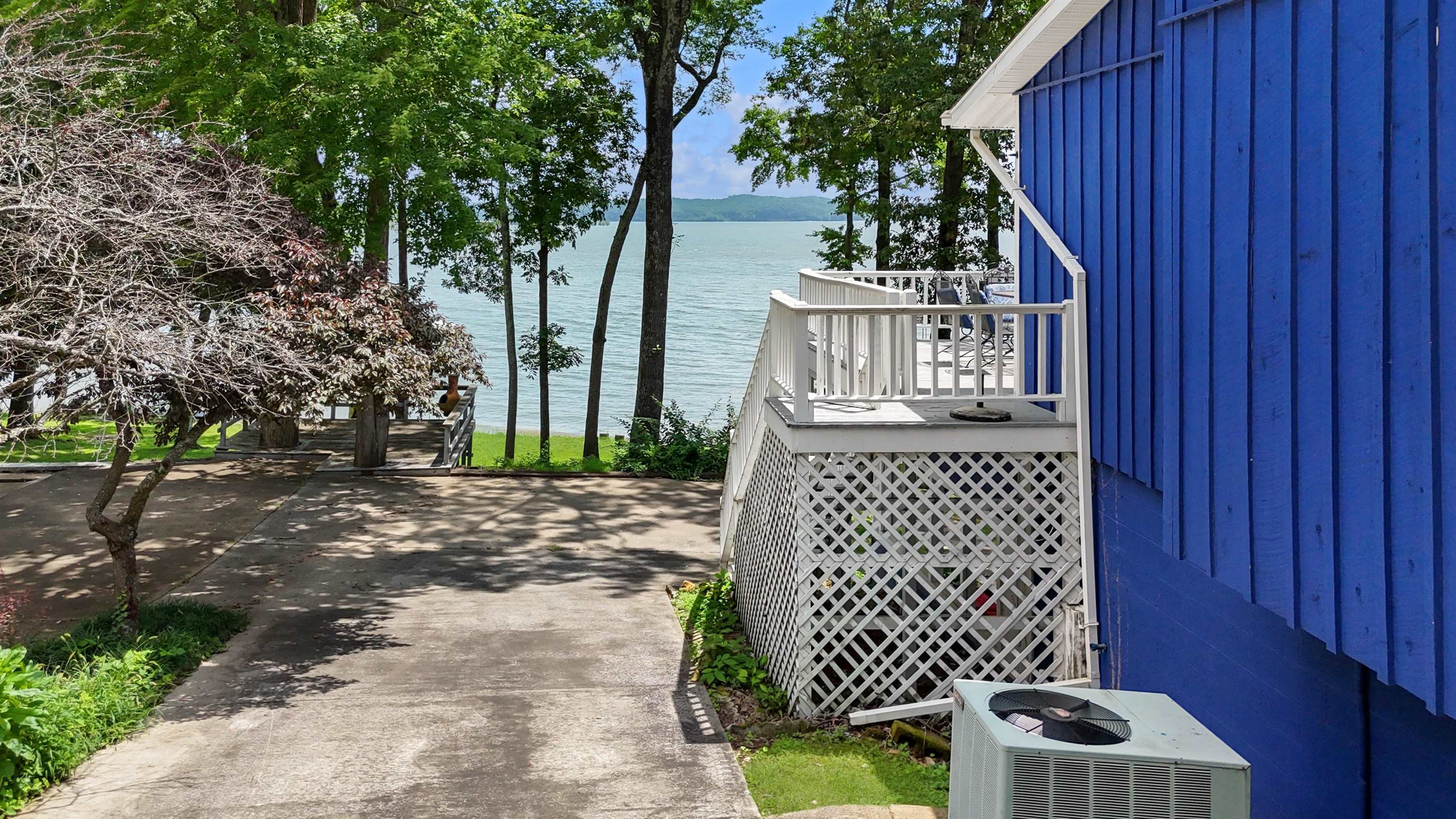 532 Waterway Trl Property Photo 47