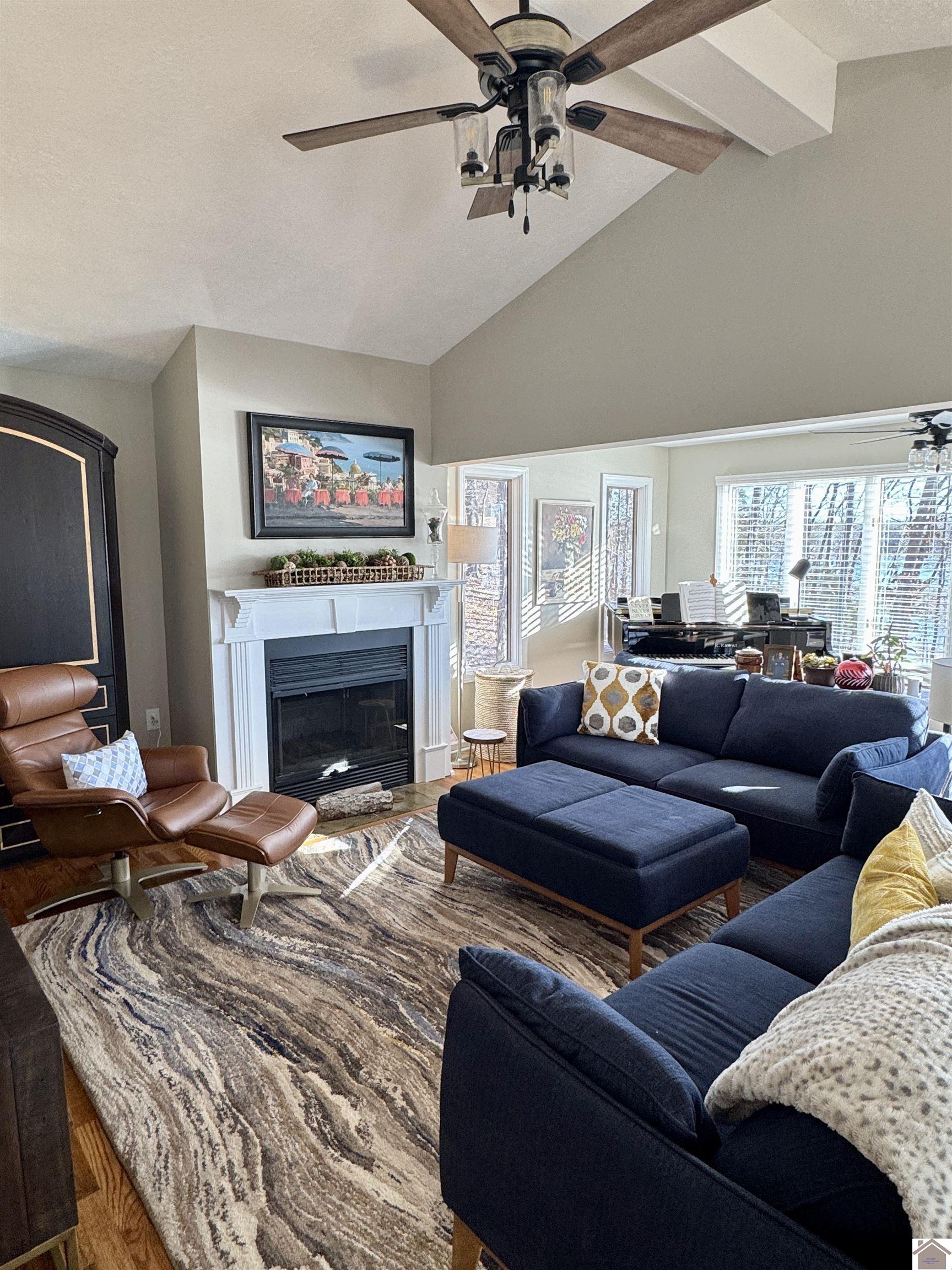 103 Loretta Lane Property Photo 4