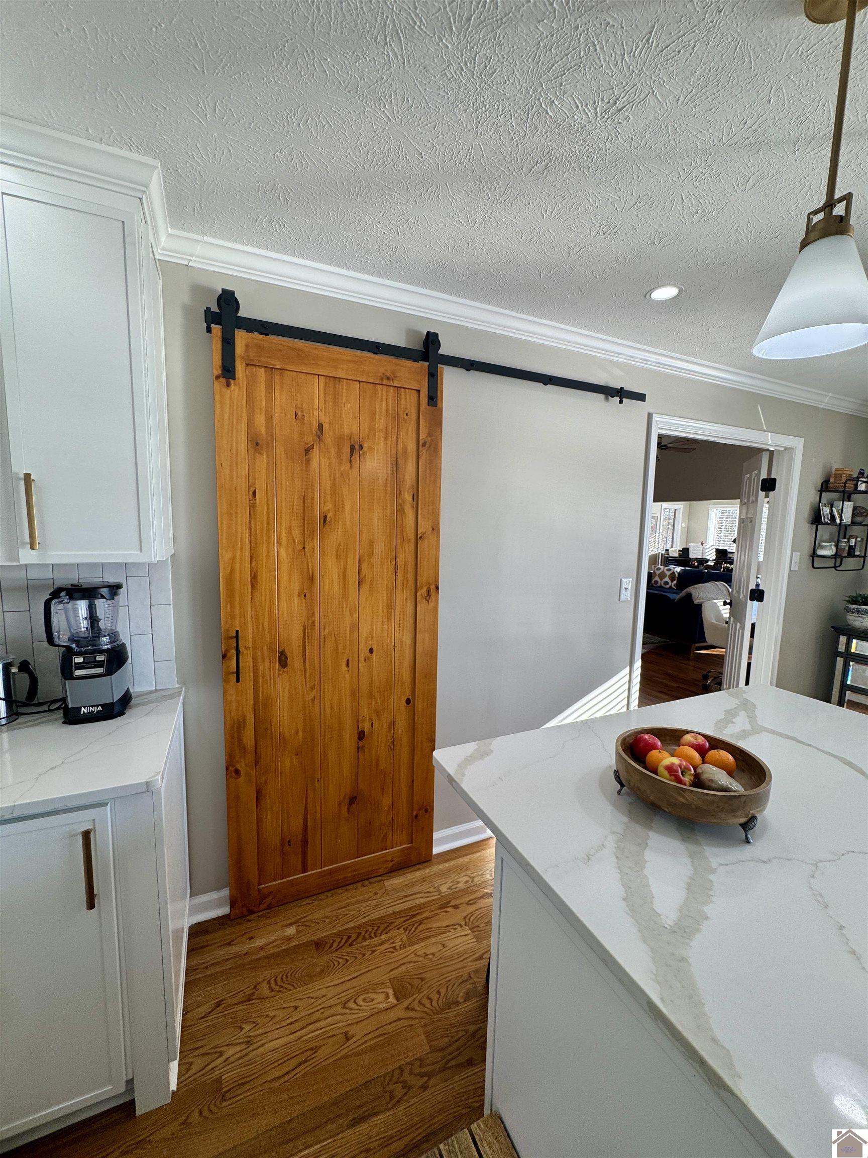 103 Loretta Lane Property Photo 8