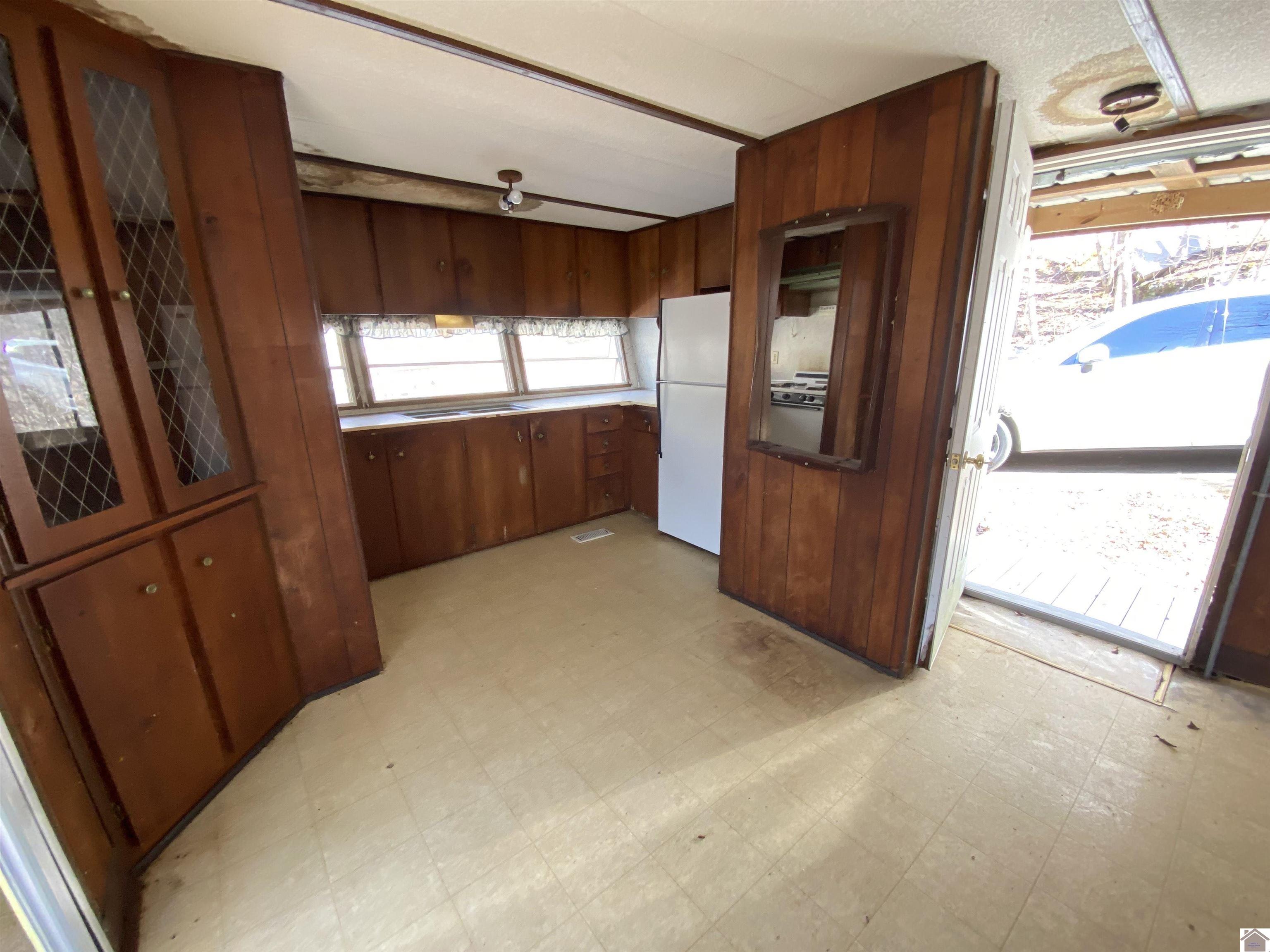 59 & 61 Shore Drive Property Photo 11