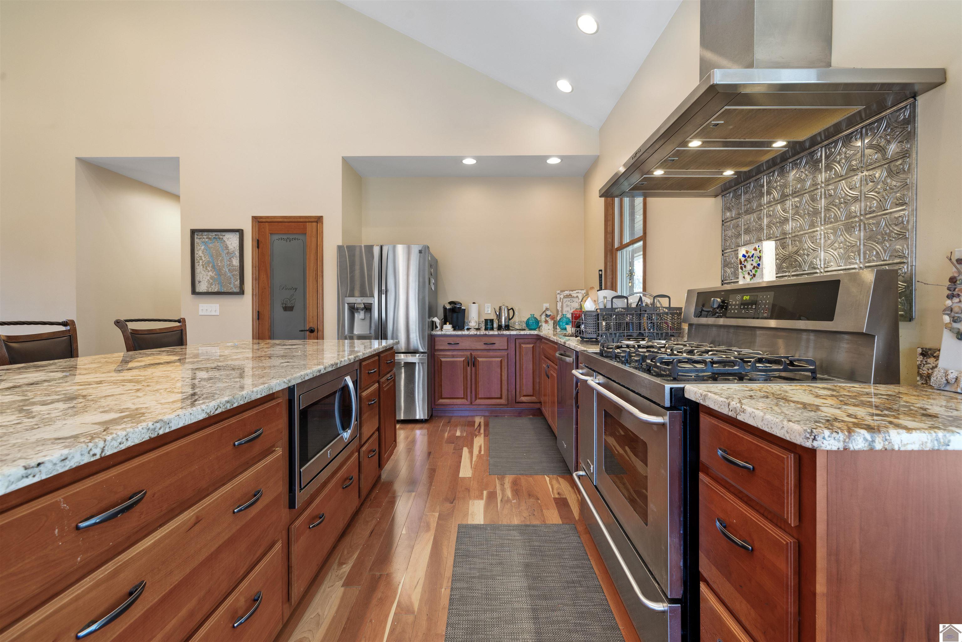 72 Hills Hollow Road Property Photo 15