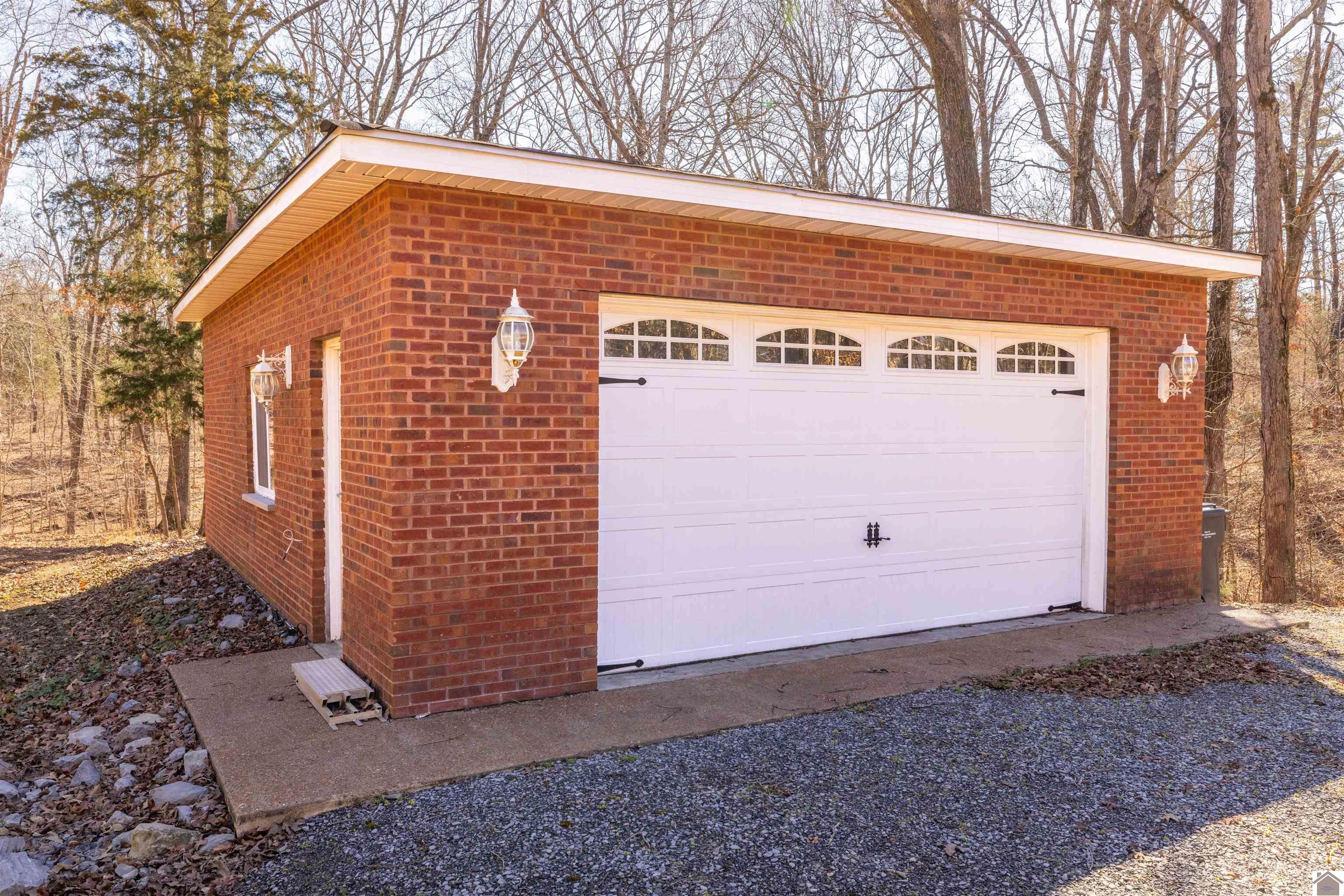 72 Hills Hollow Road Property Photo 39