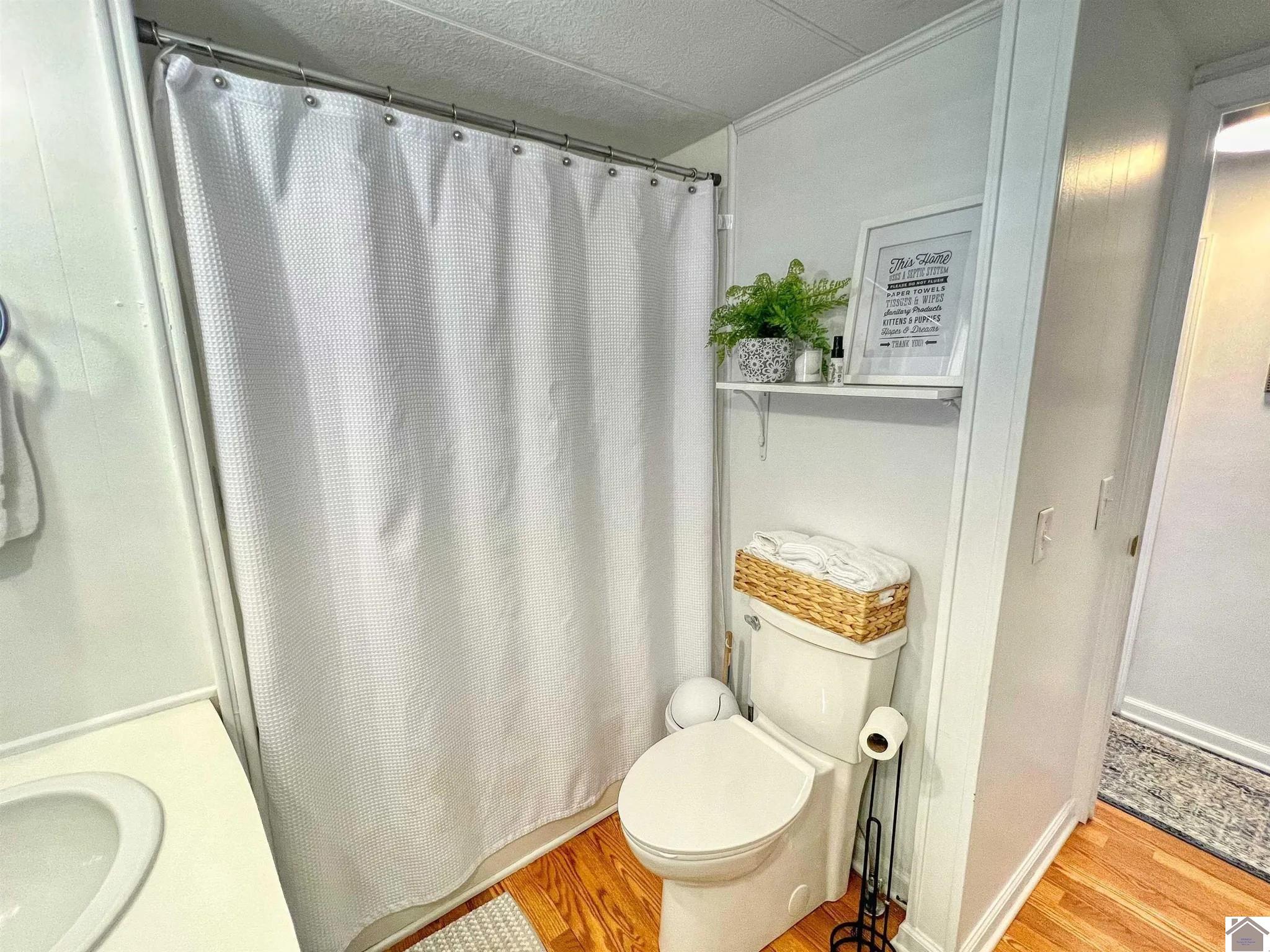 110 Lakeshore Drive Property Photo 13