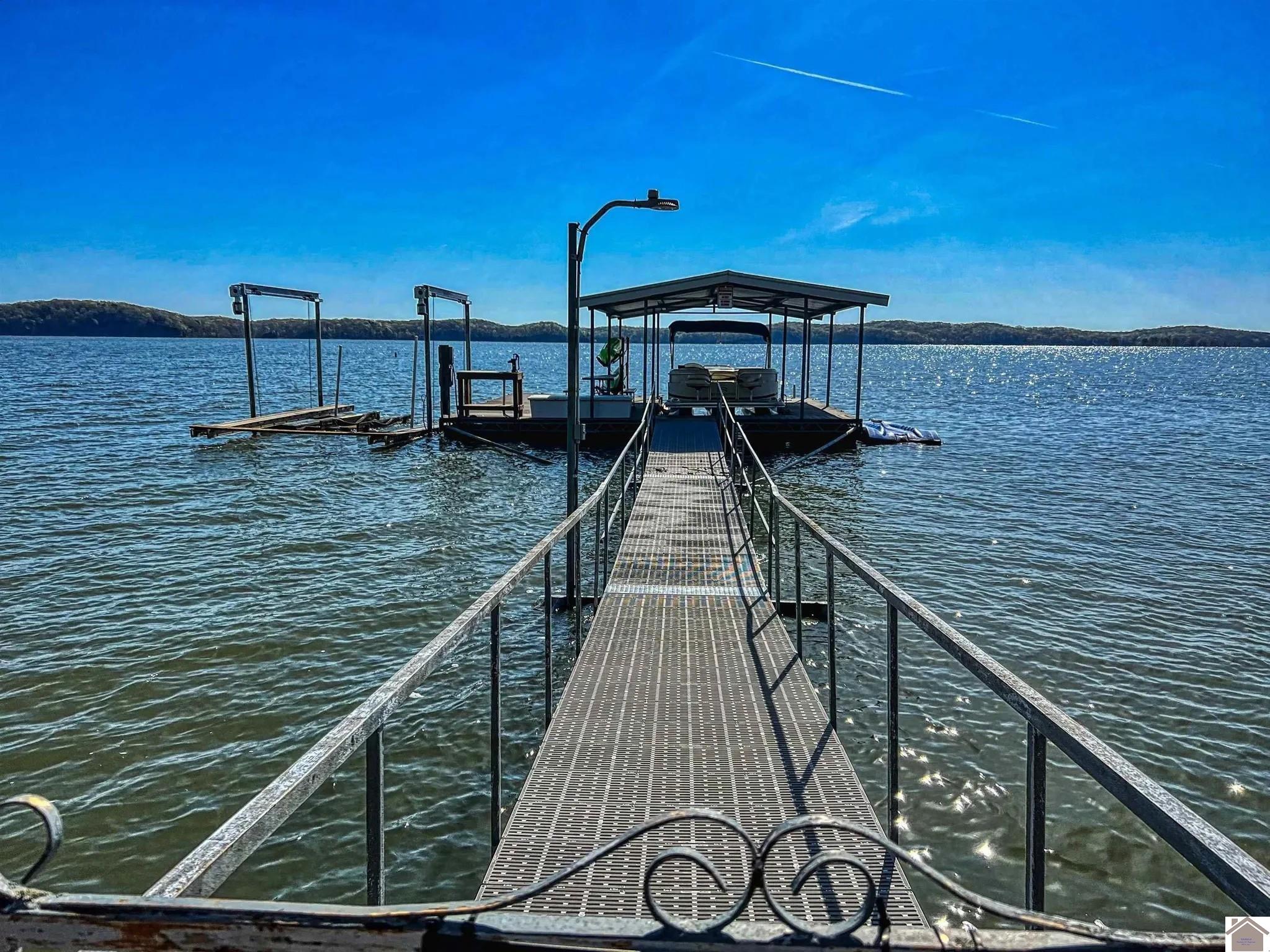 110 Lakeshore Drive Property Photo 34