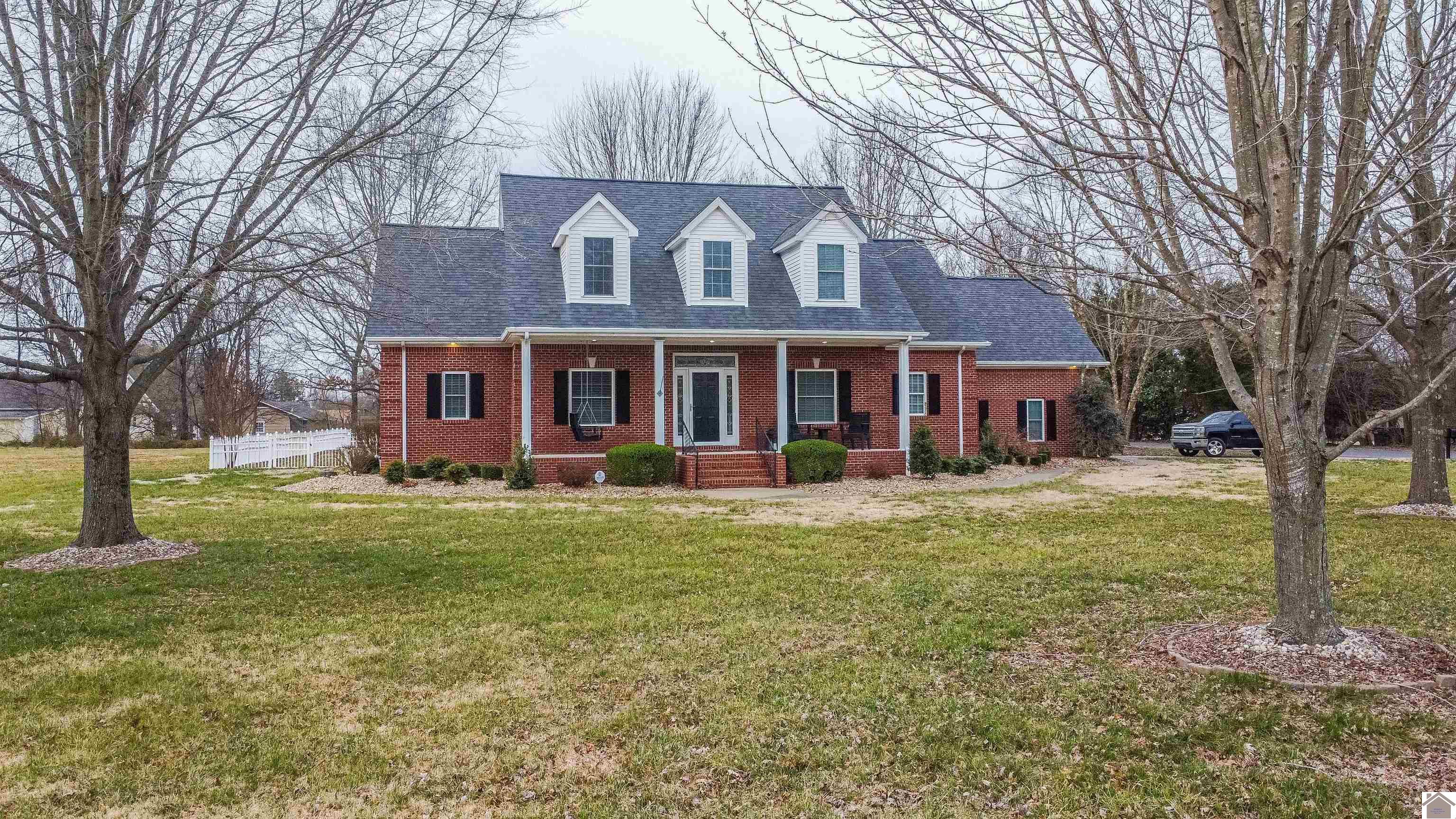 Picture of 100 Fair Chase Dr
