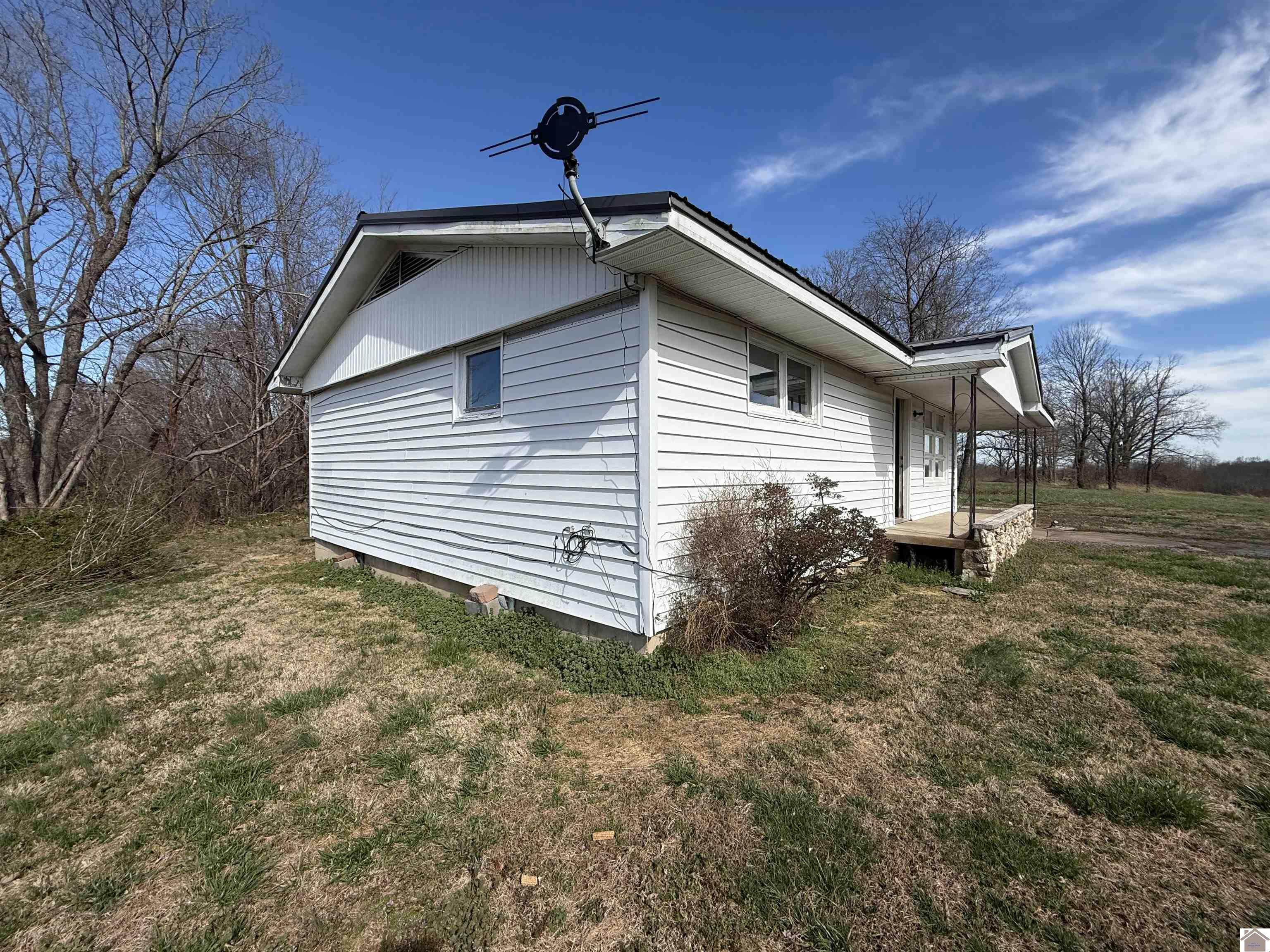 120 County Rd 1003 Property Photo 26