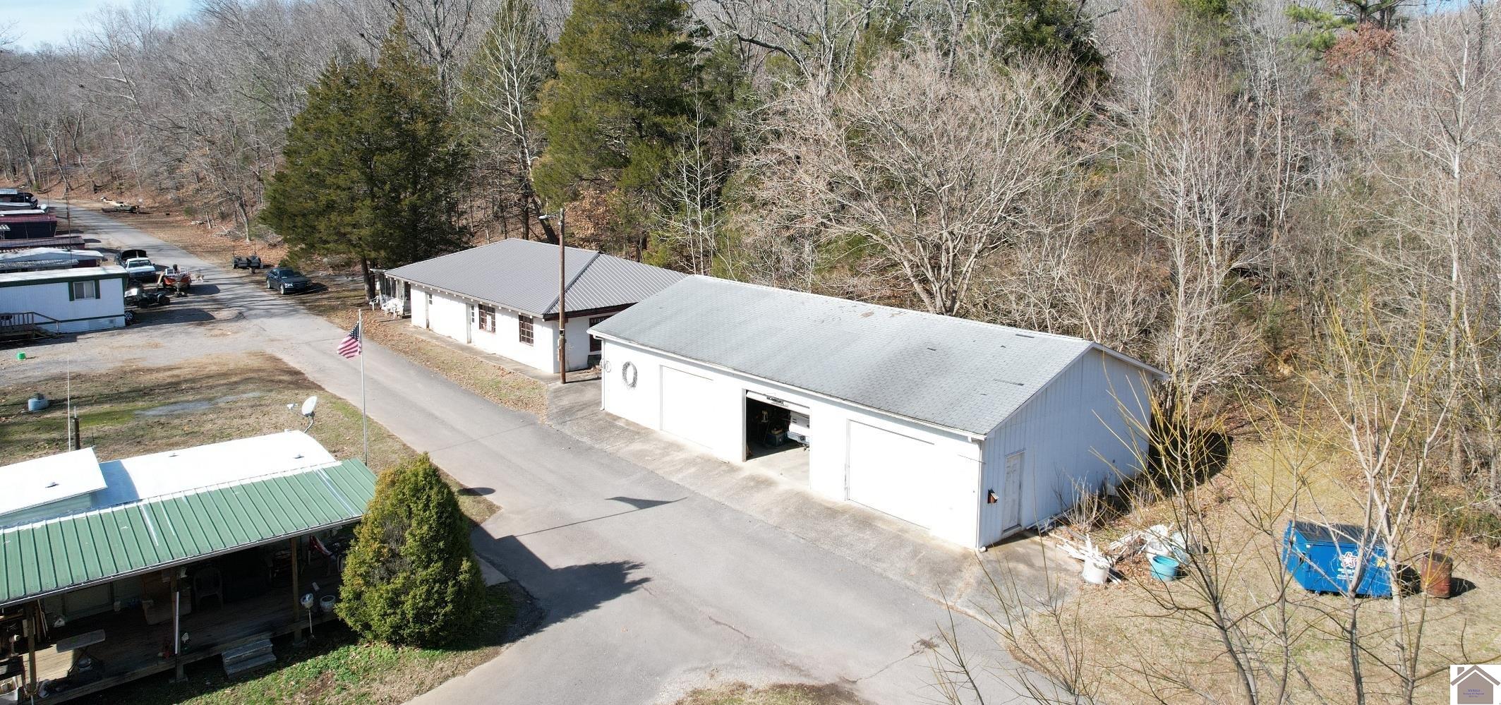 223 Tinsley Drive Property Photo 2