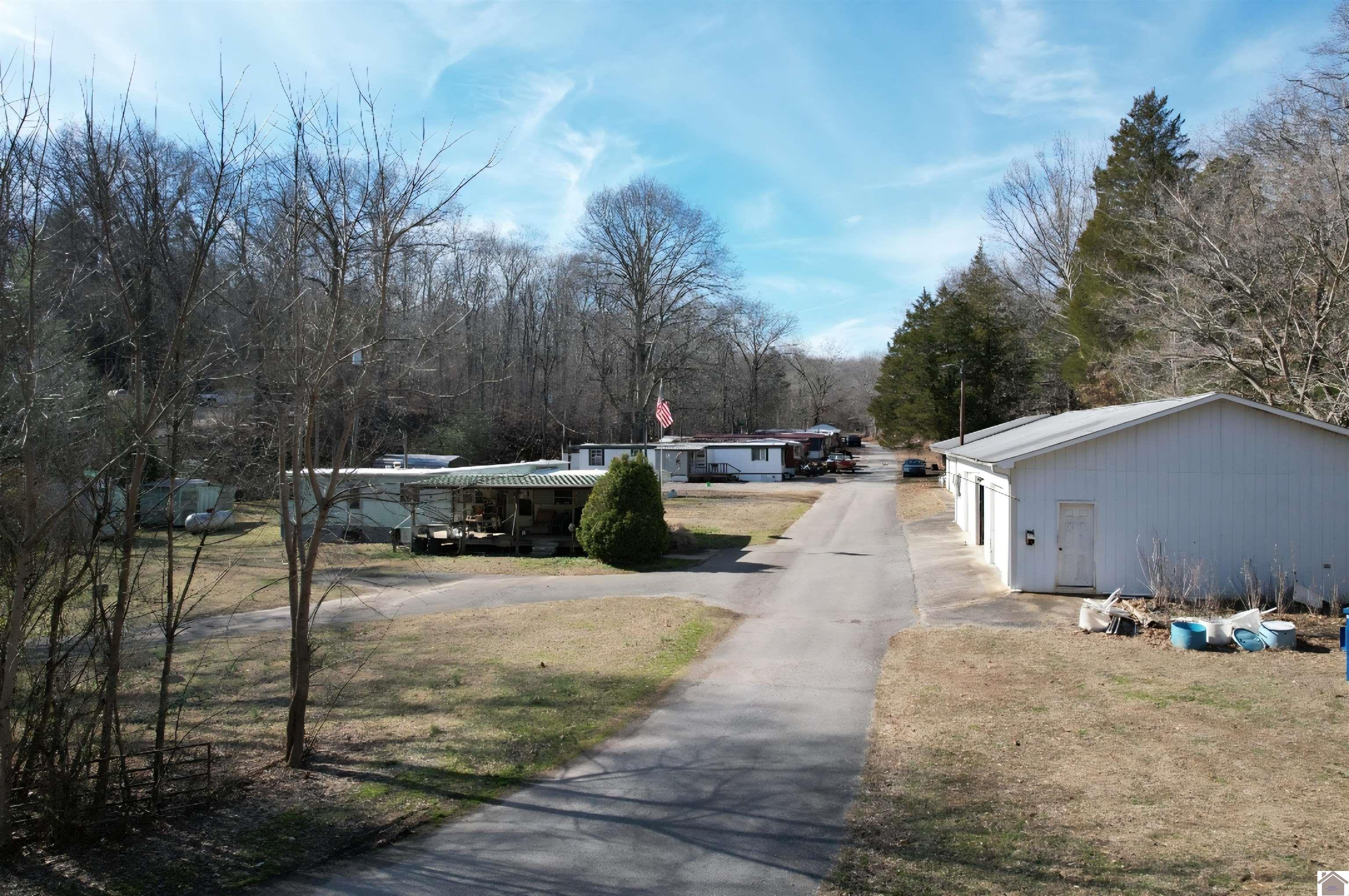 223 Tinsley Drive Property Photo 5