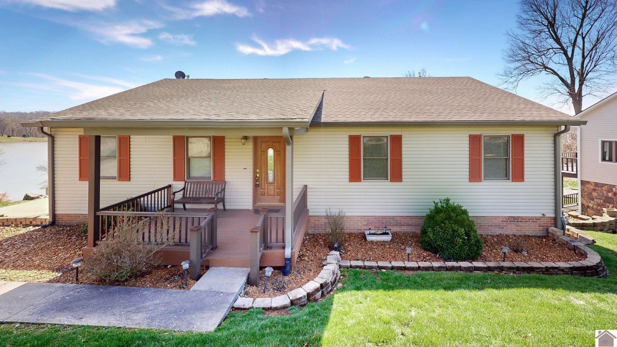 92 Hawk Nest Dr. Property Photo 1