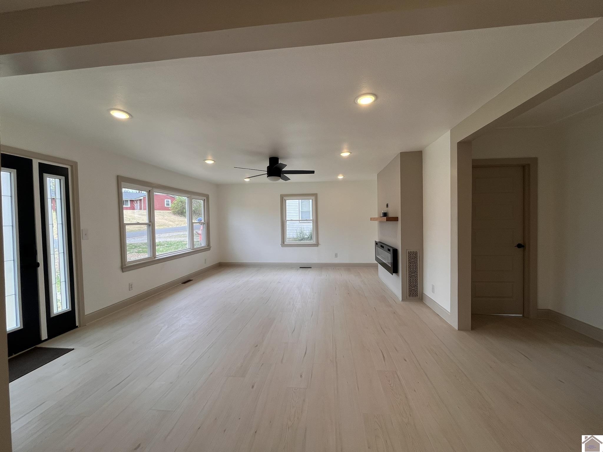680 Chestnut St. Property Photo 9
