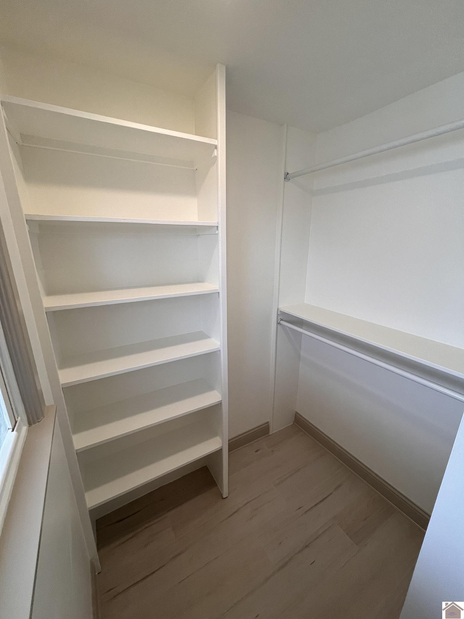 680 Chestnut St. Property Photo 21