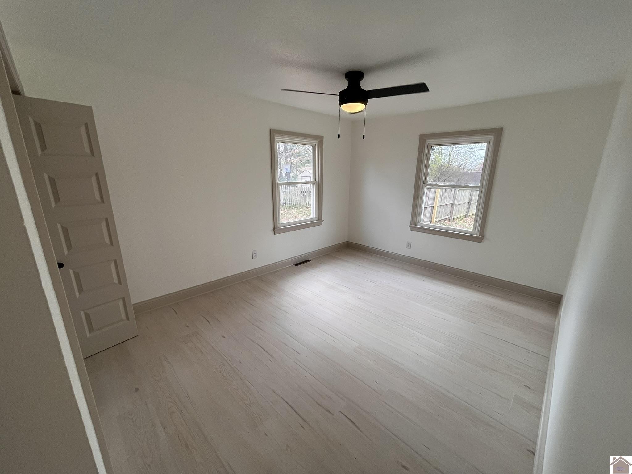 680 Chestnut St. Property Photo 22