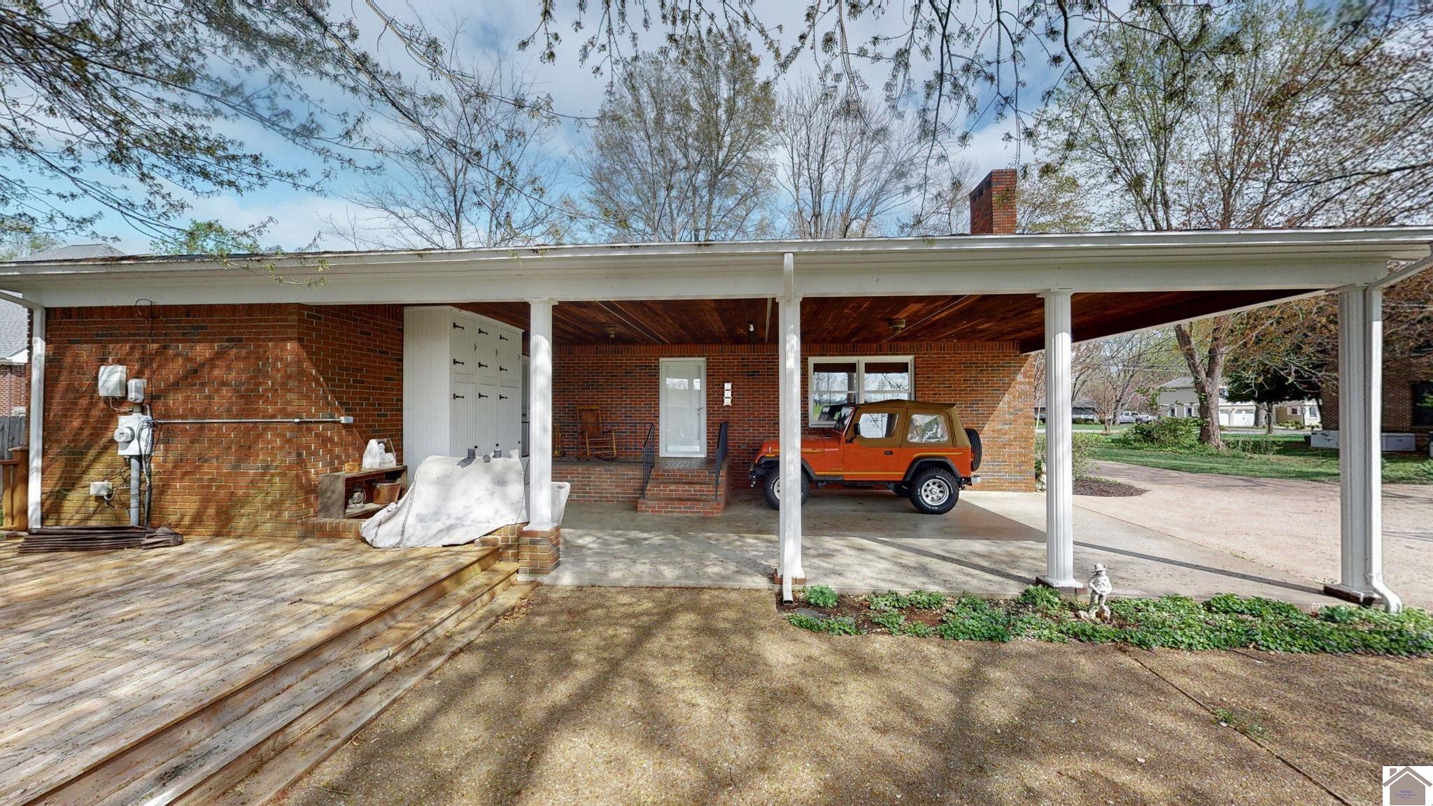 307 Oakdale Drive Property Photo 34