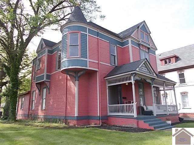 802 Jefferson St Property Photo 24