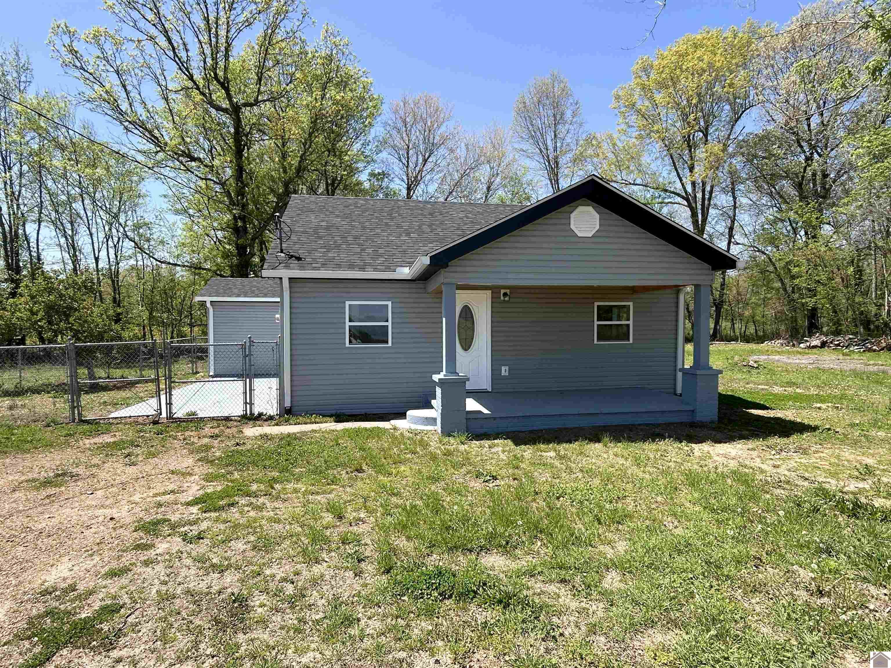4460 Hardmoney Rd Property Photo 1