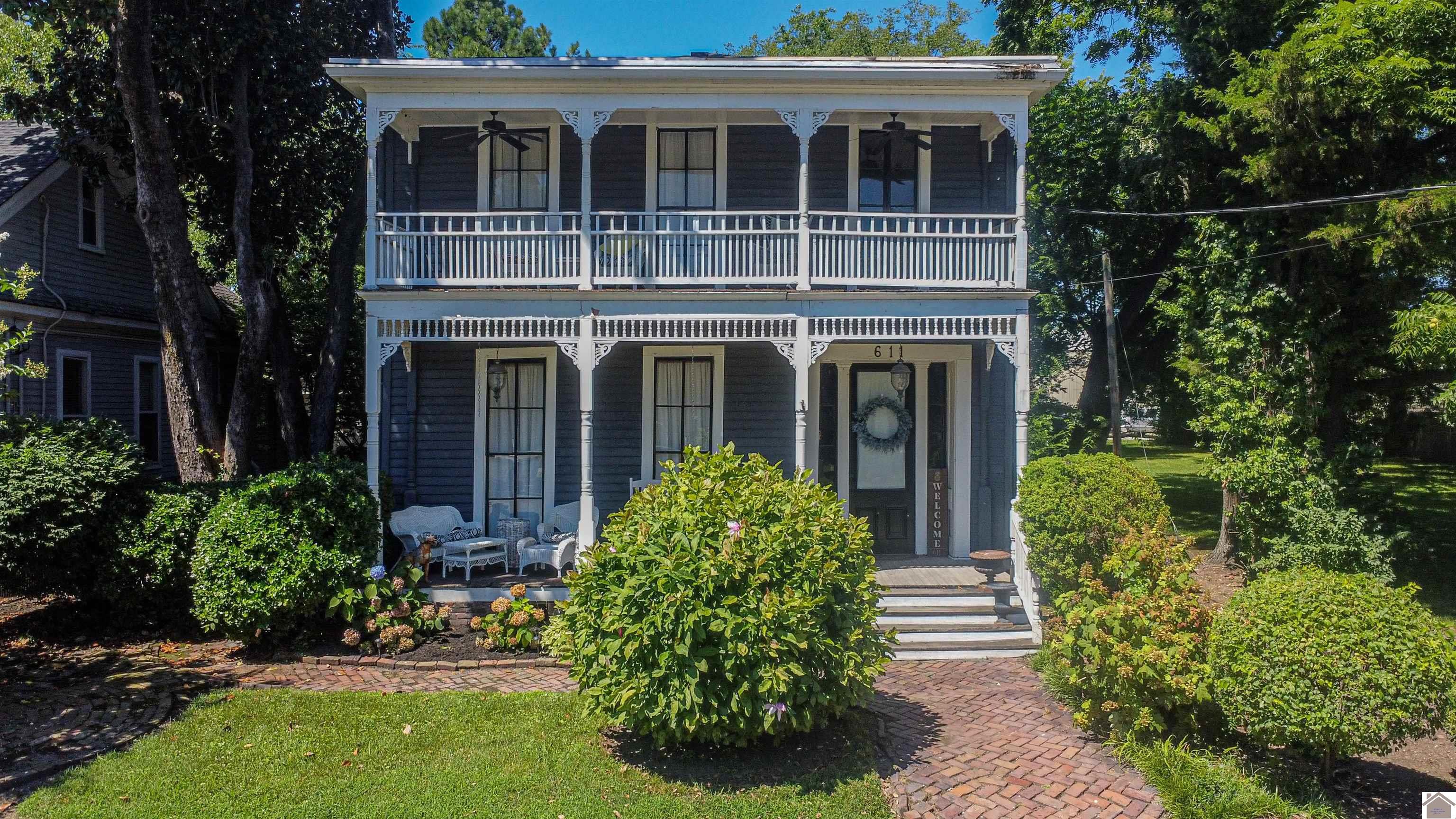 Picture of 611 N 6th St