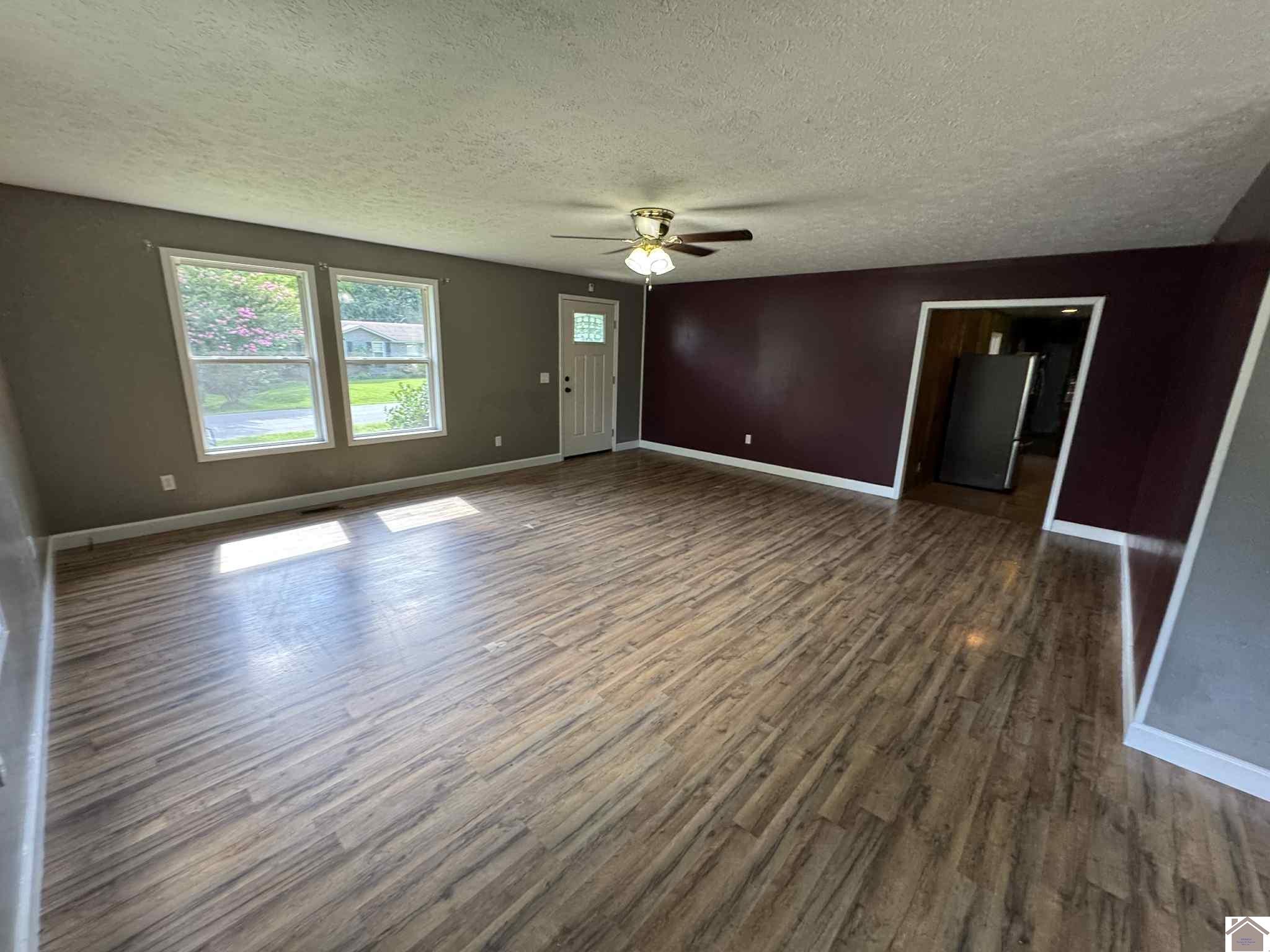 1500 Clayshire Property Photo 11