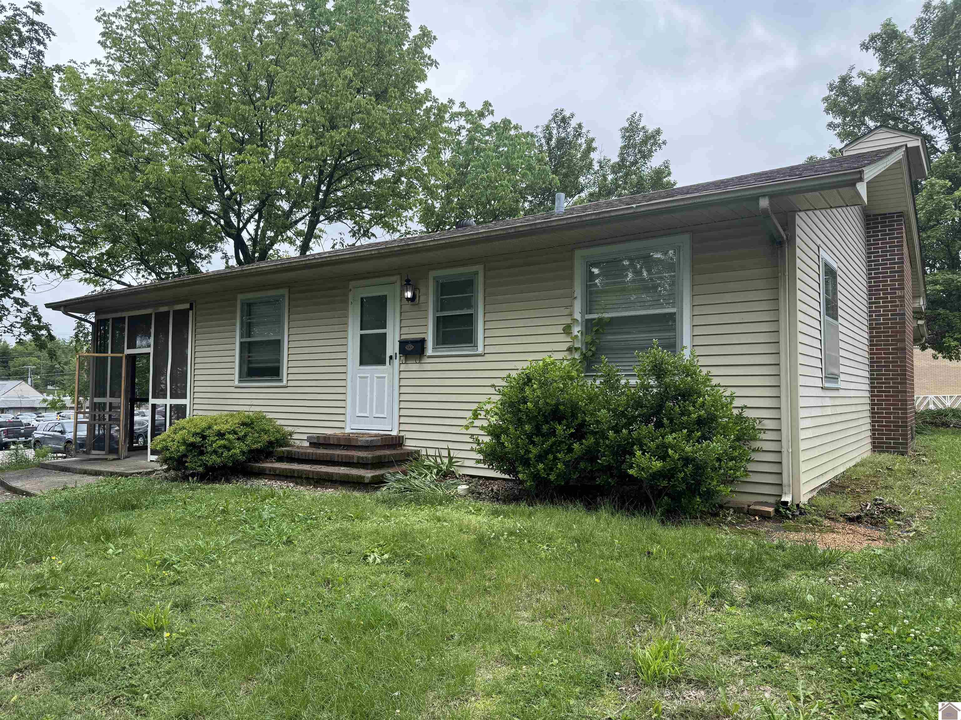717 1/2 Poplar Street Property Photo 1
