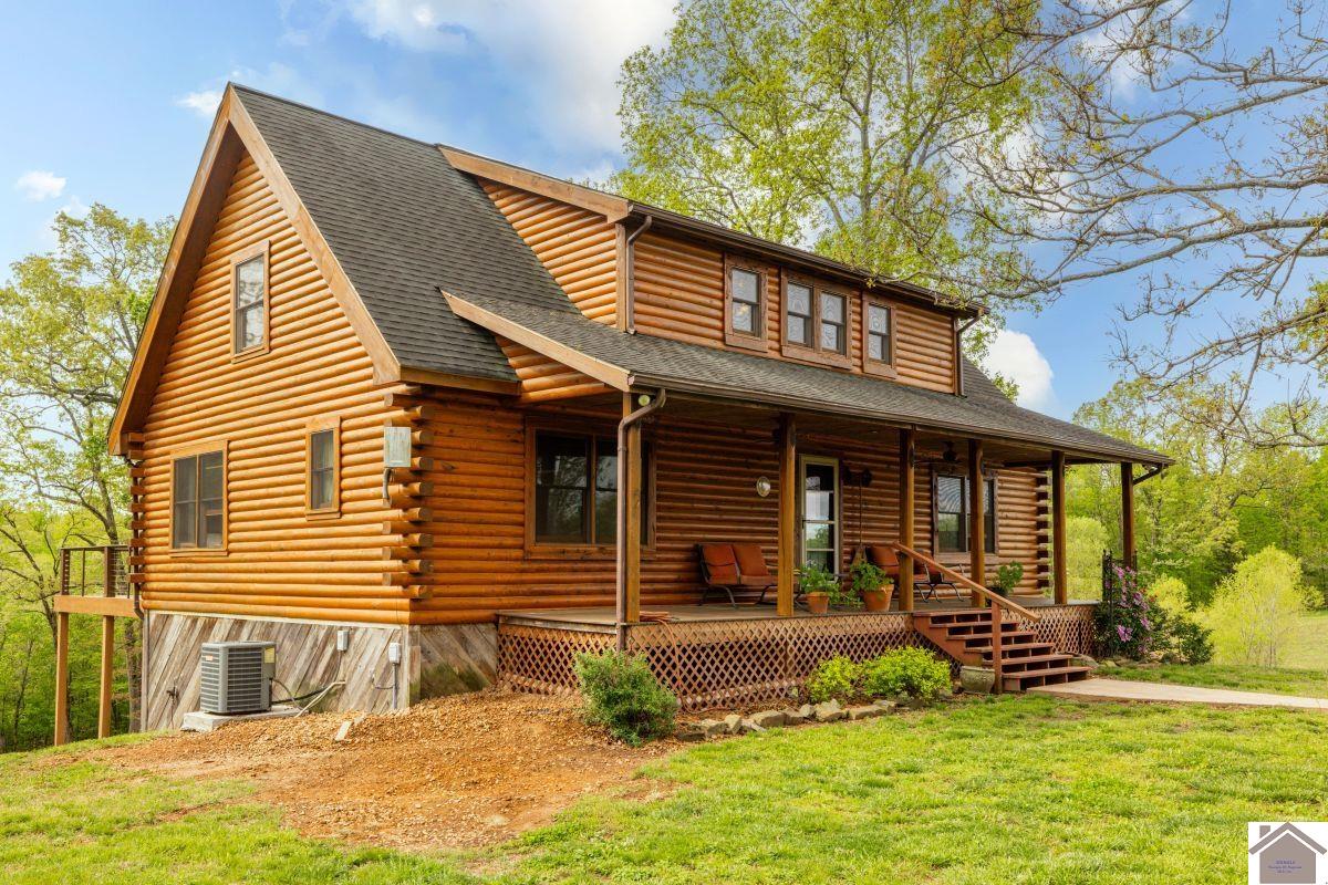 846 Rudolph Road Property Photo 3