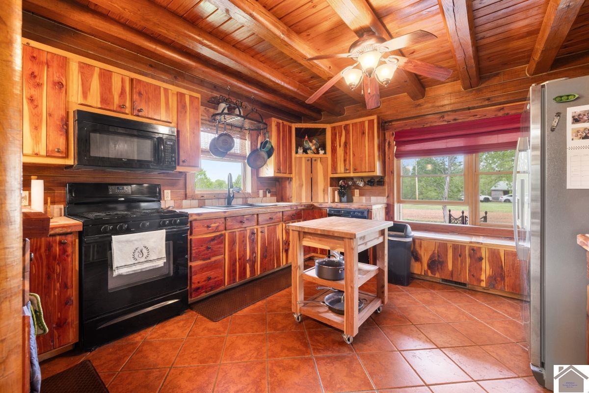 846 Rudolph Road Property Photo 13