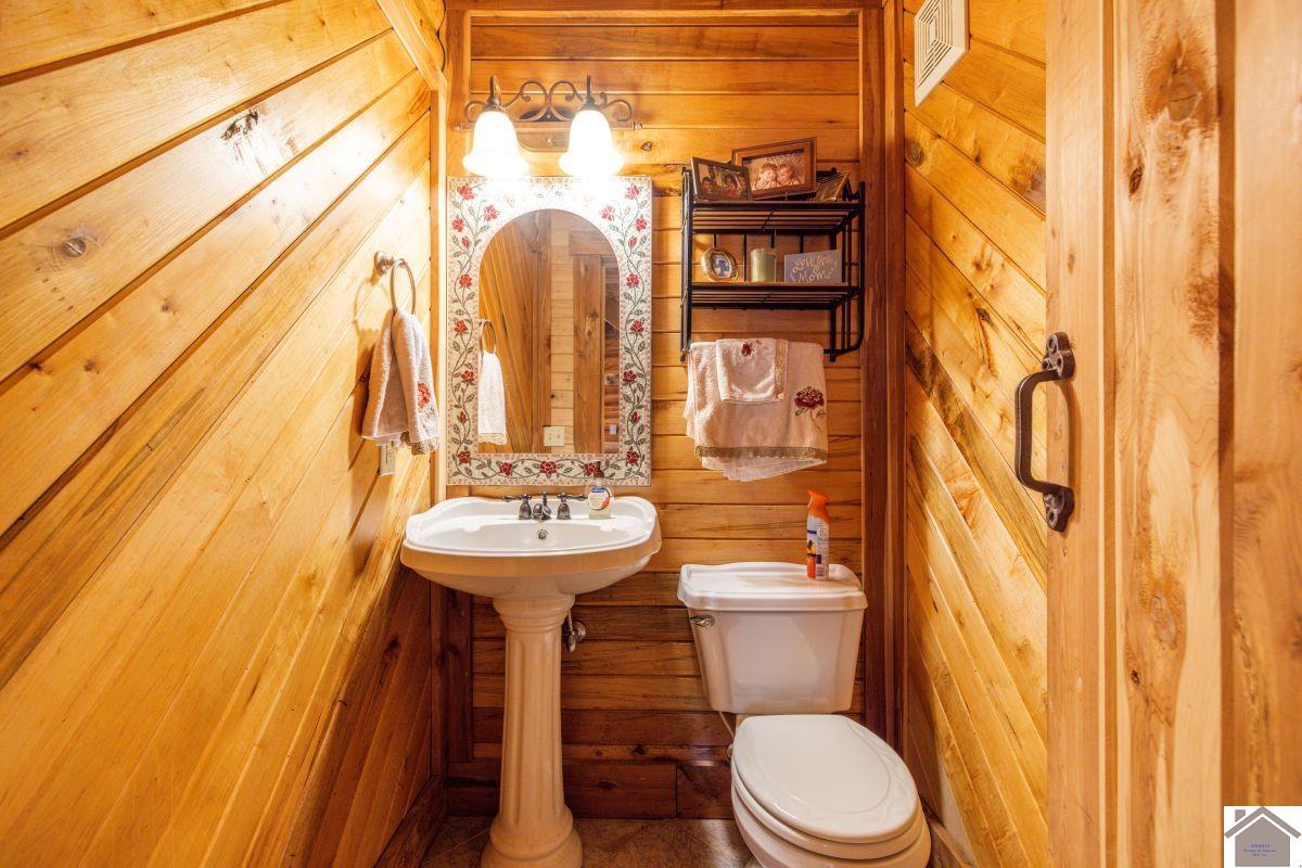 846 Rudolph Road Property Photo 18