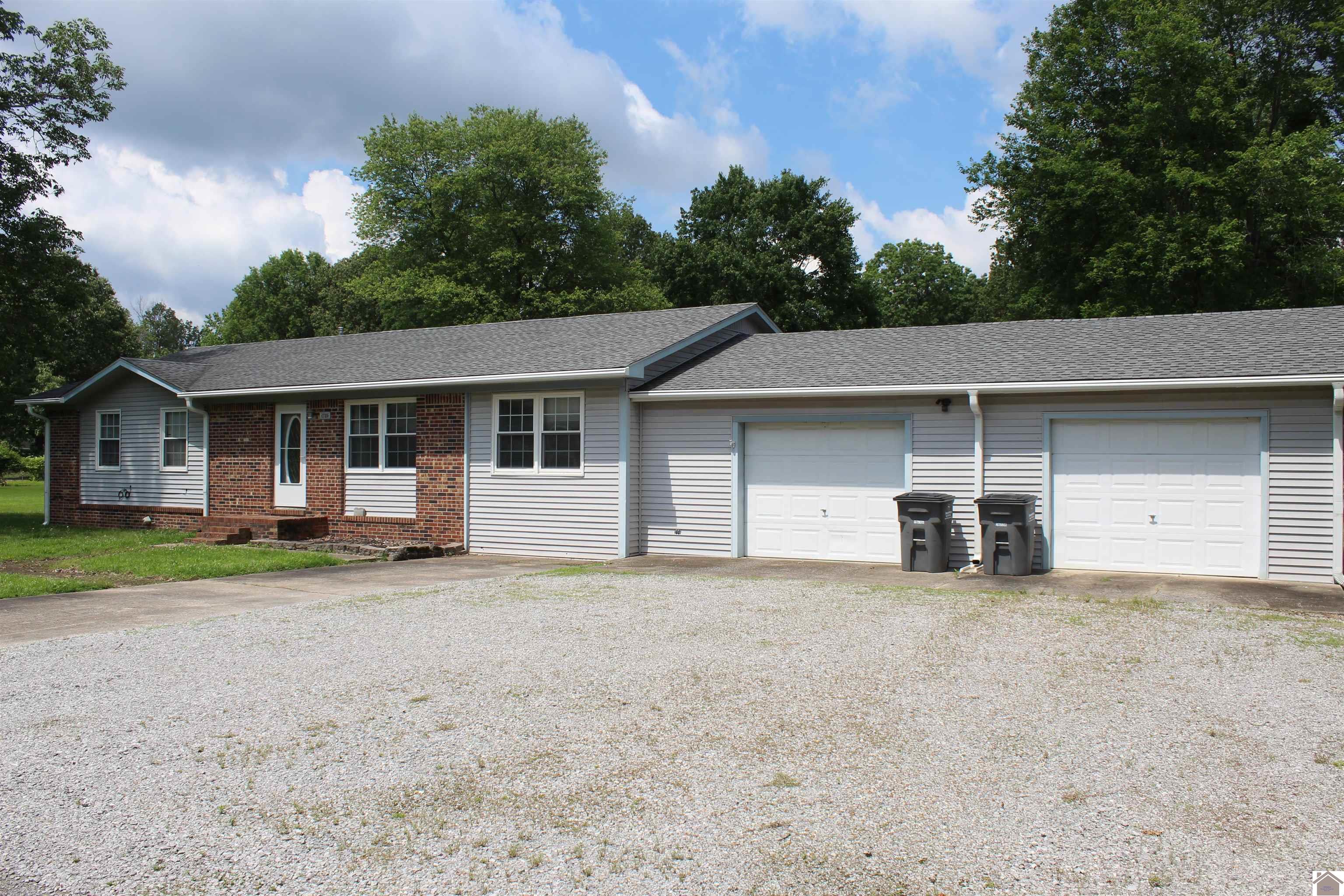 1725 Evelyn Drive Property Photo 1