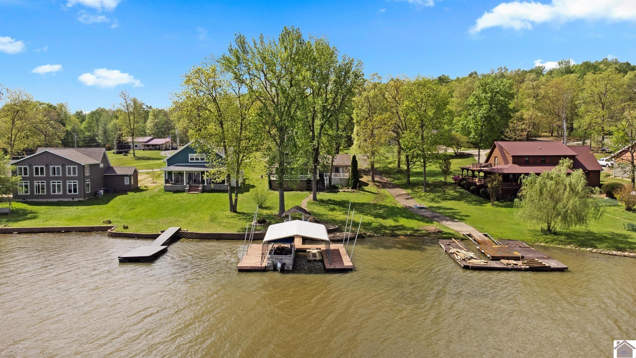 Picture of 333 Island Cove Lane