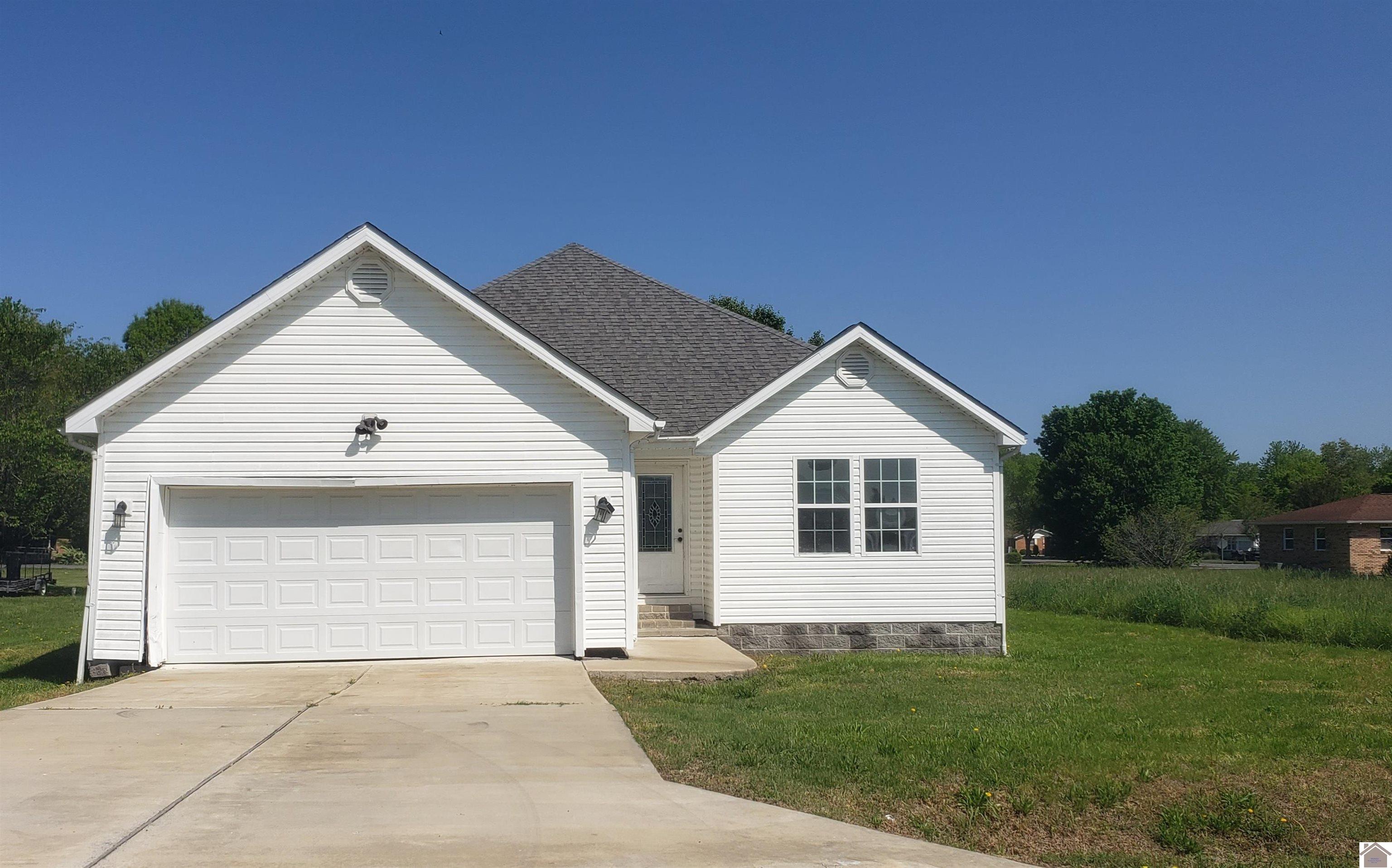 144 Braxton Bend Property Photo