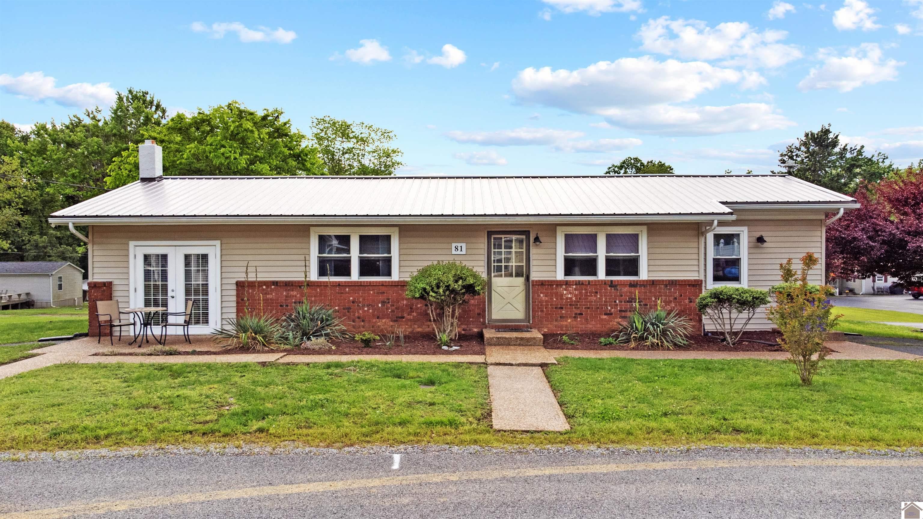 81 Windjammer Loop Property Photo 1