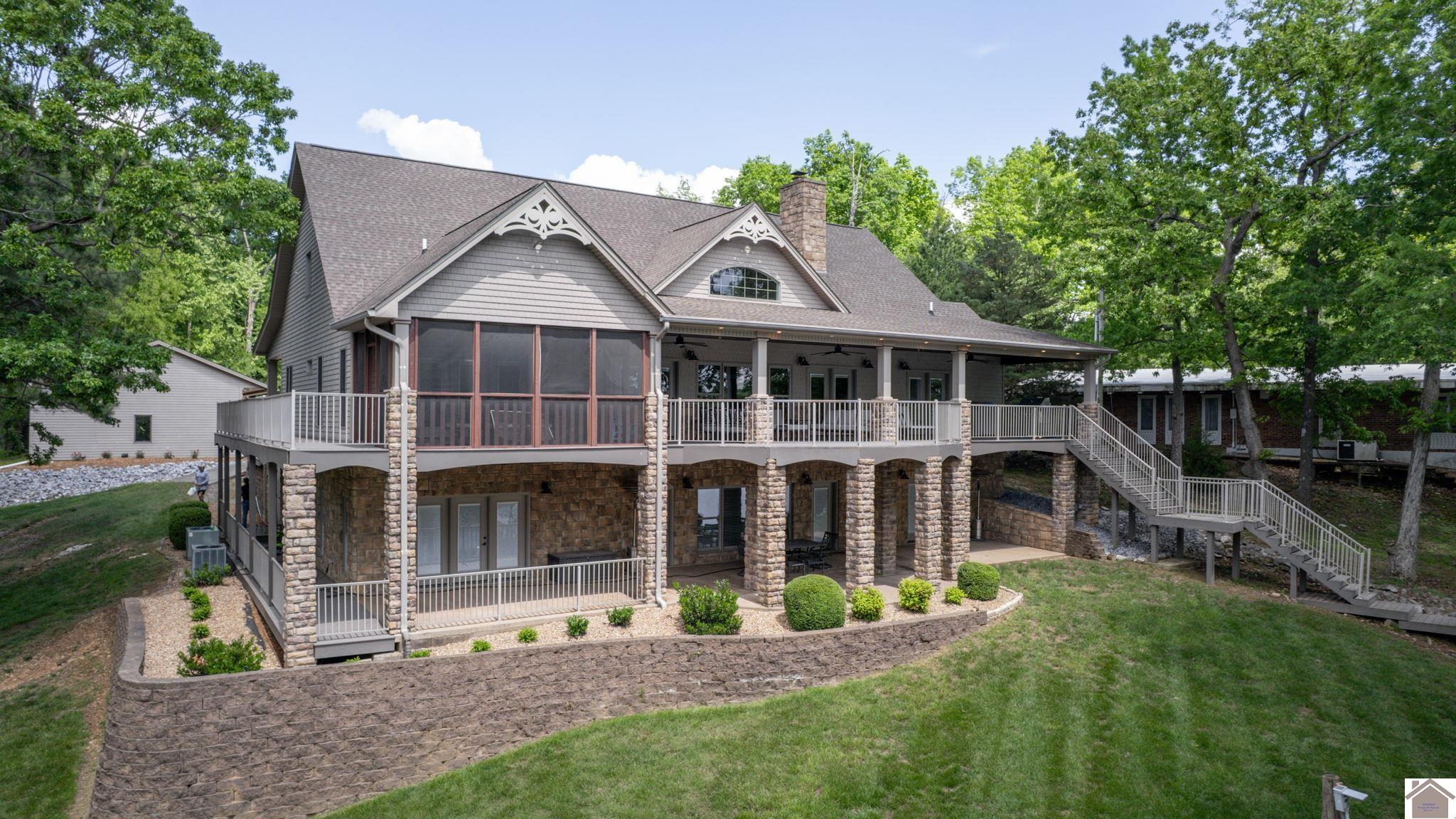 171 Cagel Property Photo 1