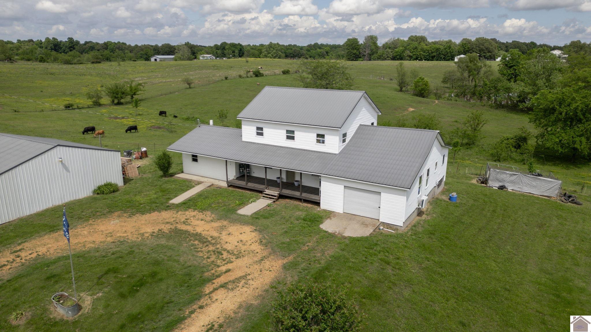711 Rocky Road Property Photo 1