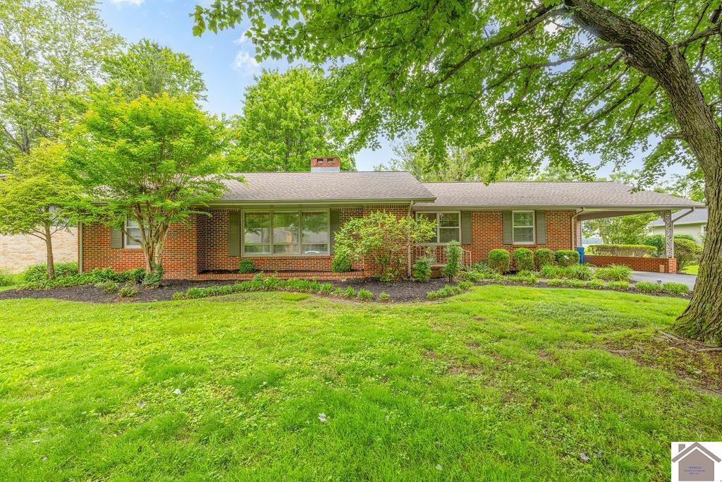 1906 Gatesborough Circle Property Photo 1