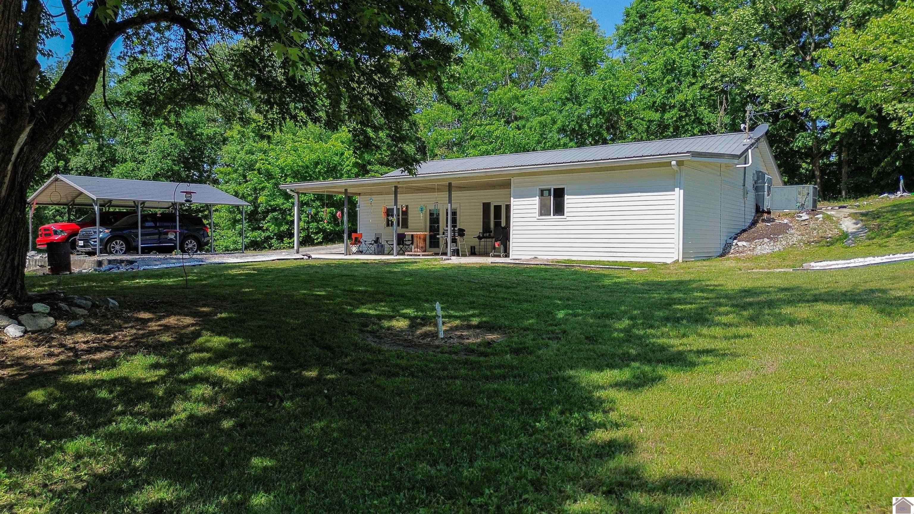 771 Paradise Road Property Photo 13