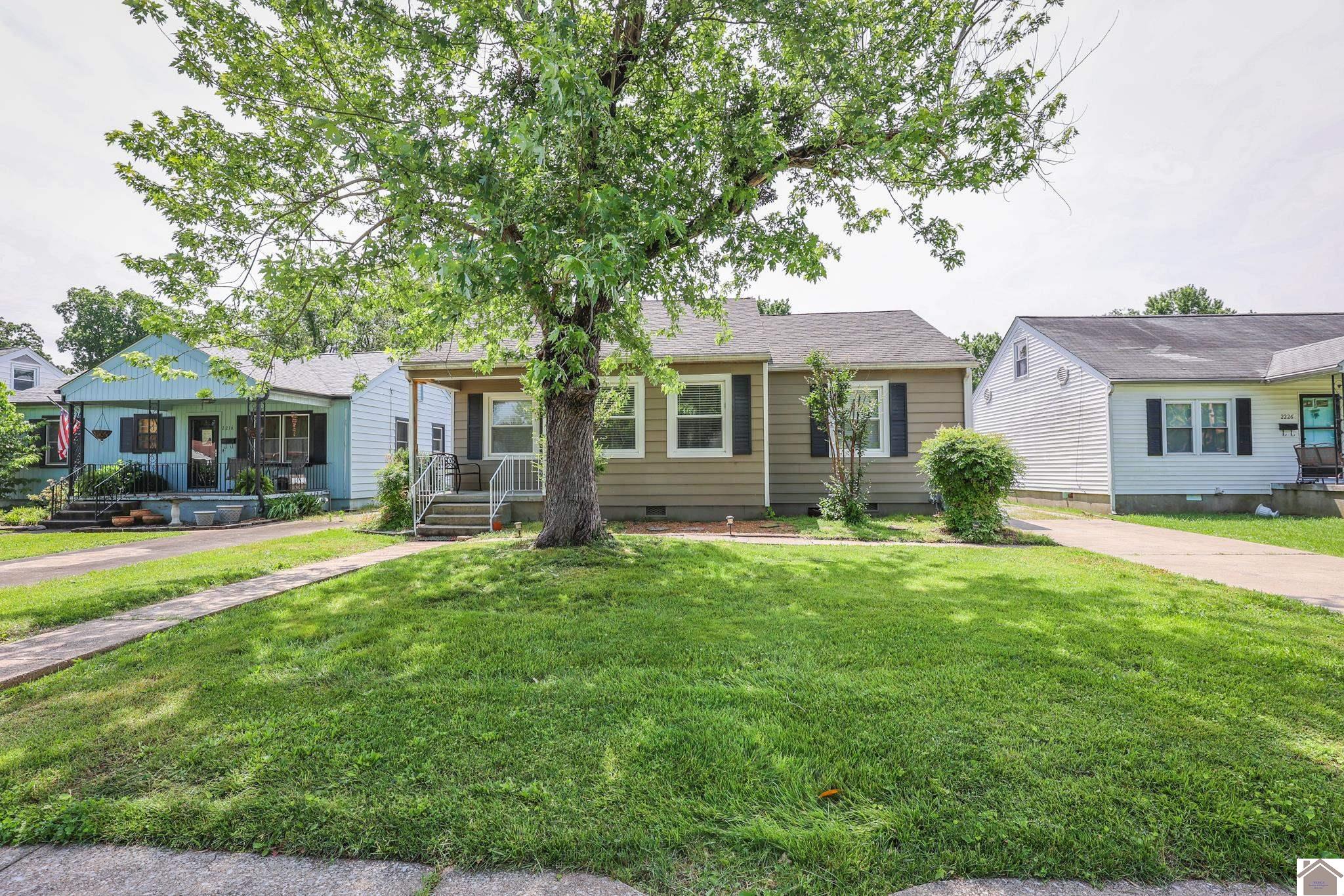2222 Madison Street Property Photo 1