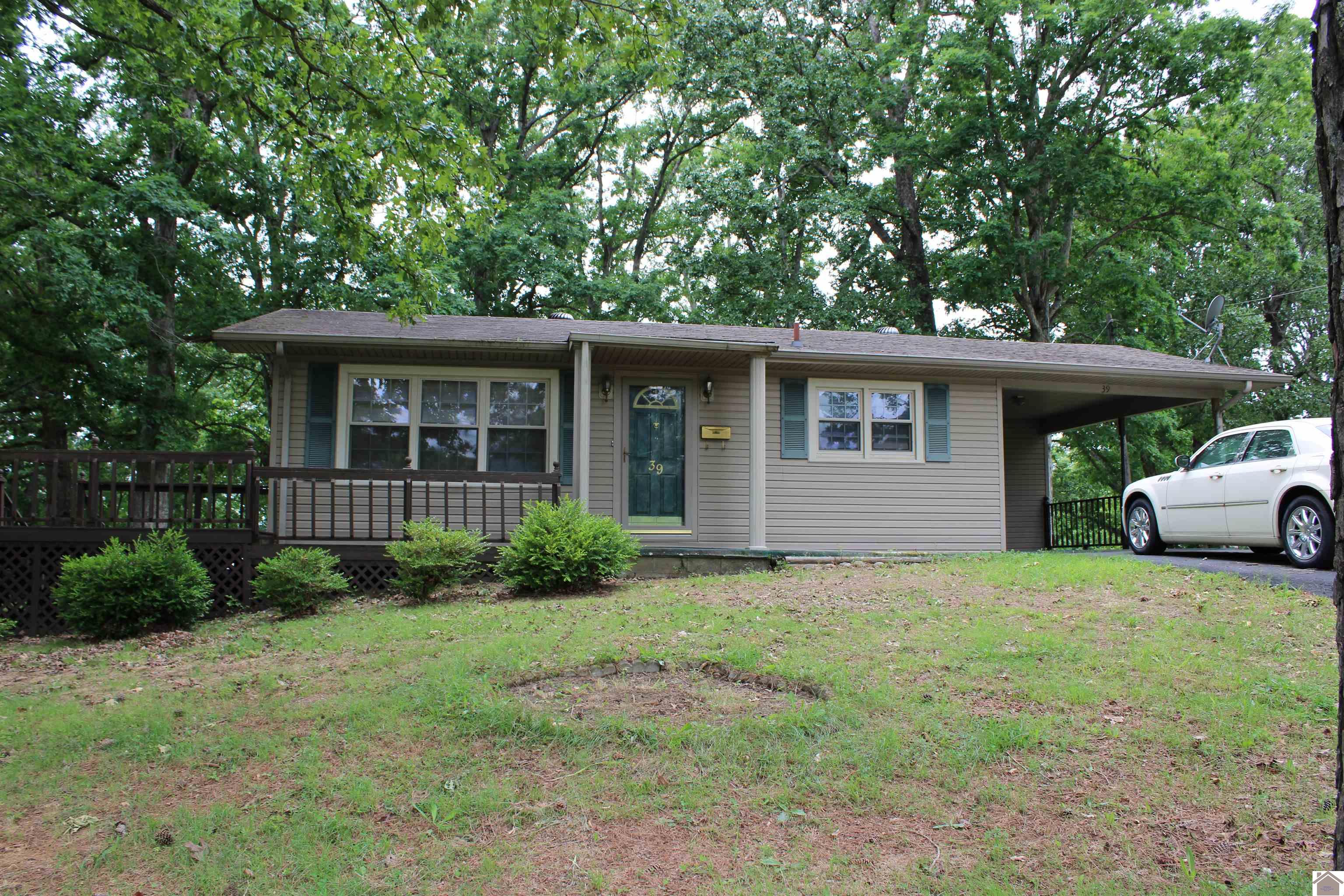 39 New Circle Drive Property Photo 1