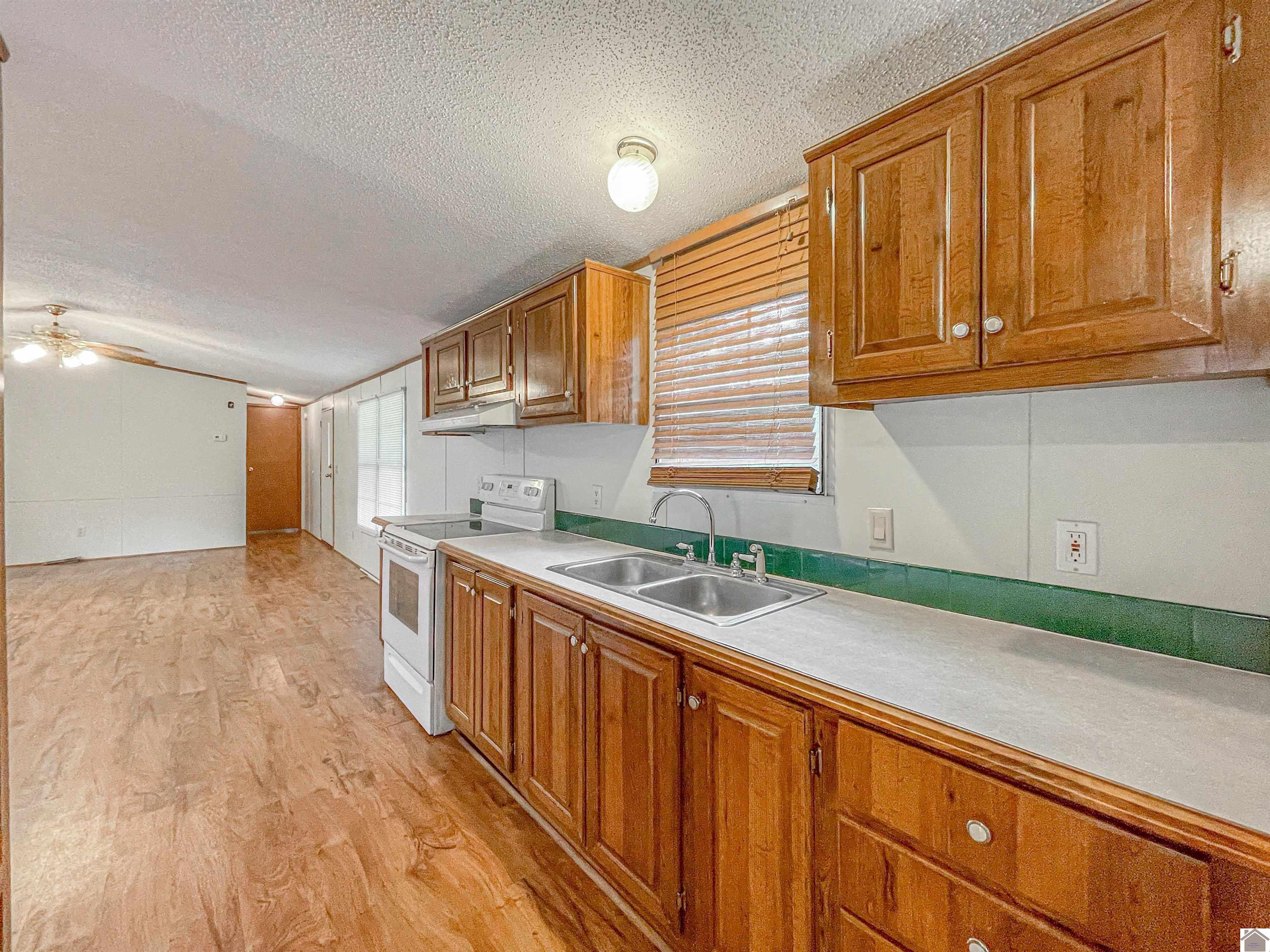 651 Ky 810 S Property Photo 17