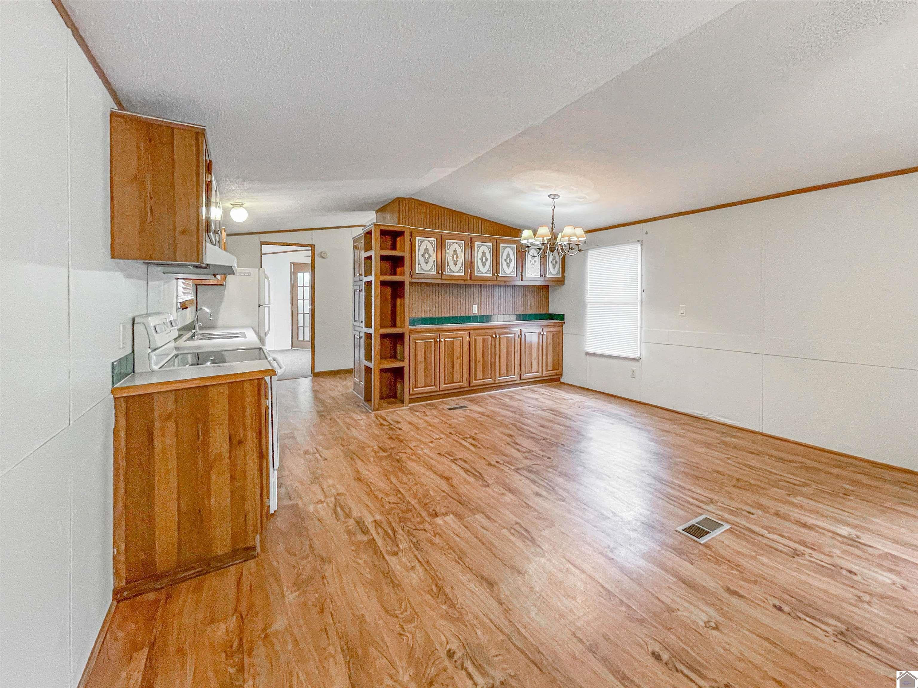 651 Ky 810 S Property Photo 20