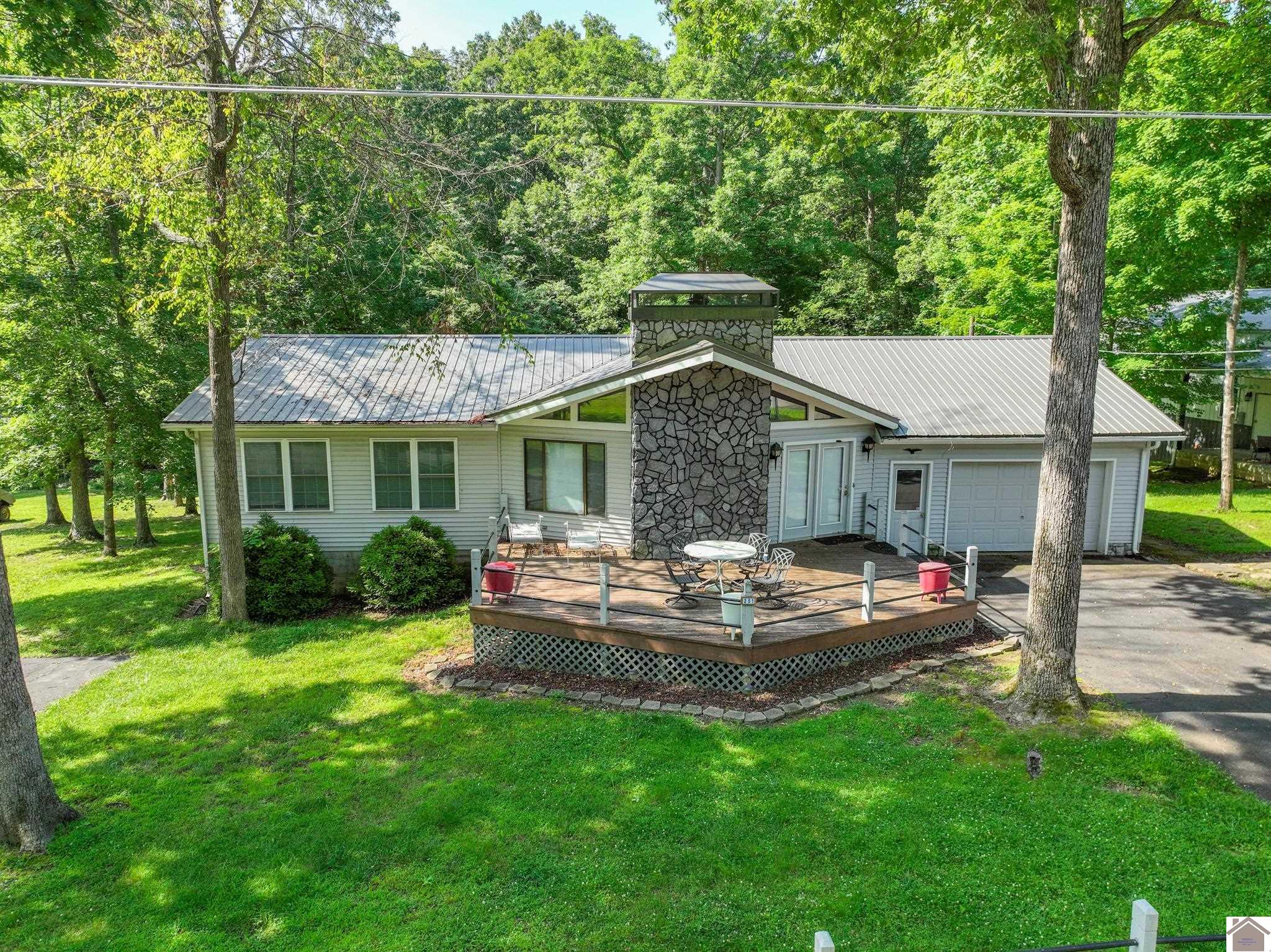 251 Hickory Hill Lane Property Photo 1