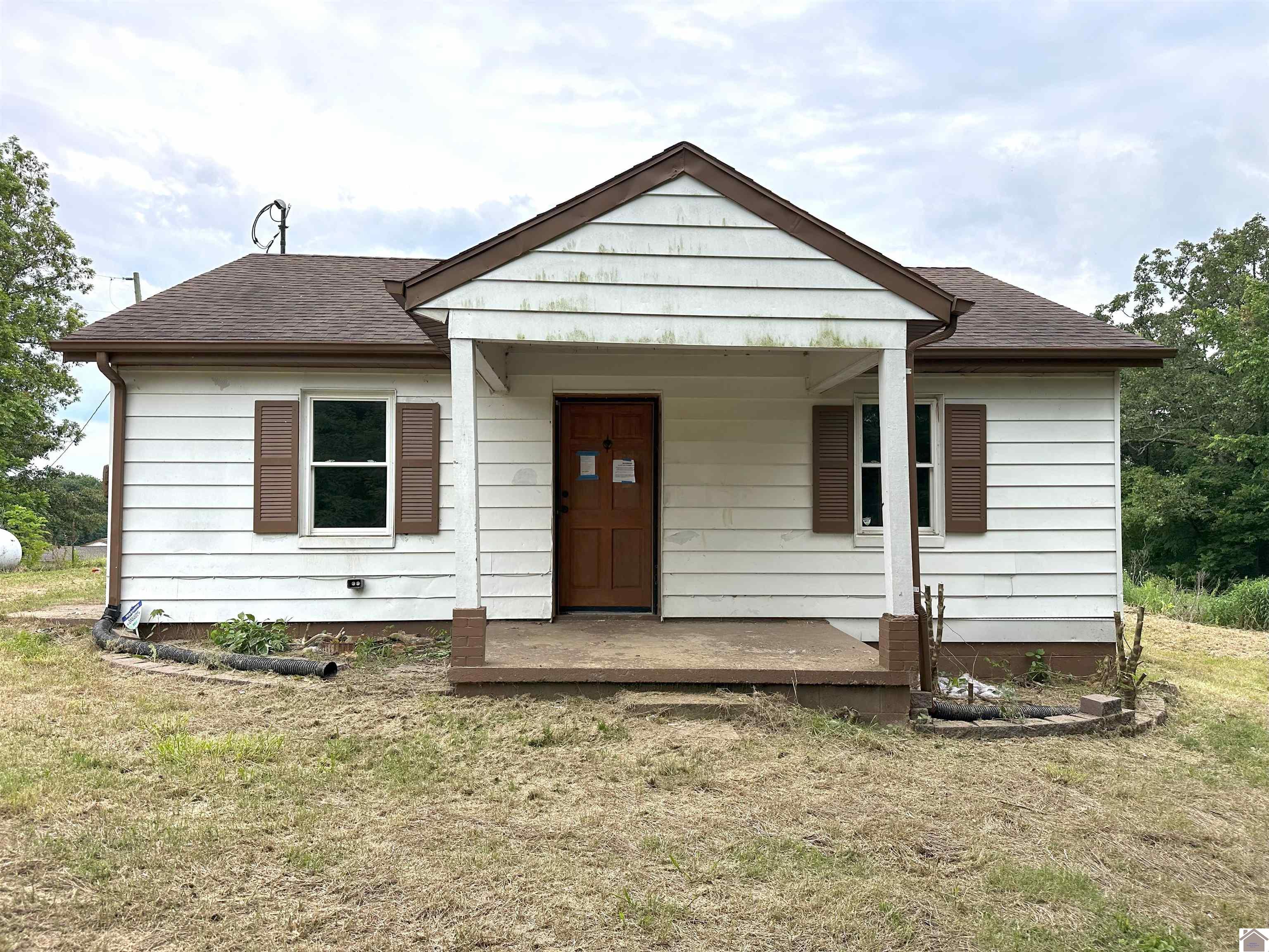 1251 Tater Rd Property Photo 1