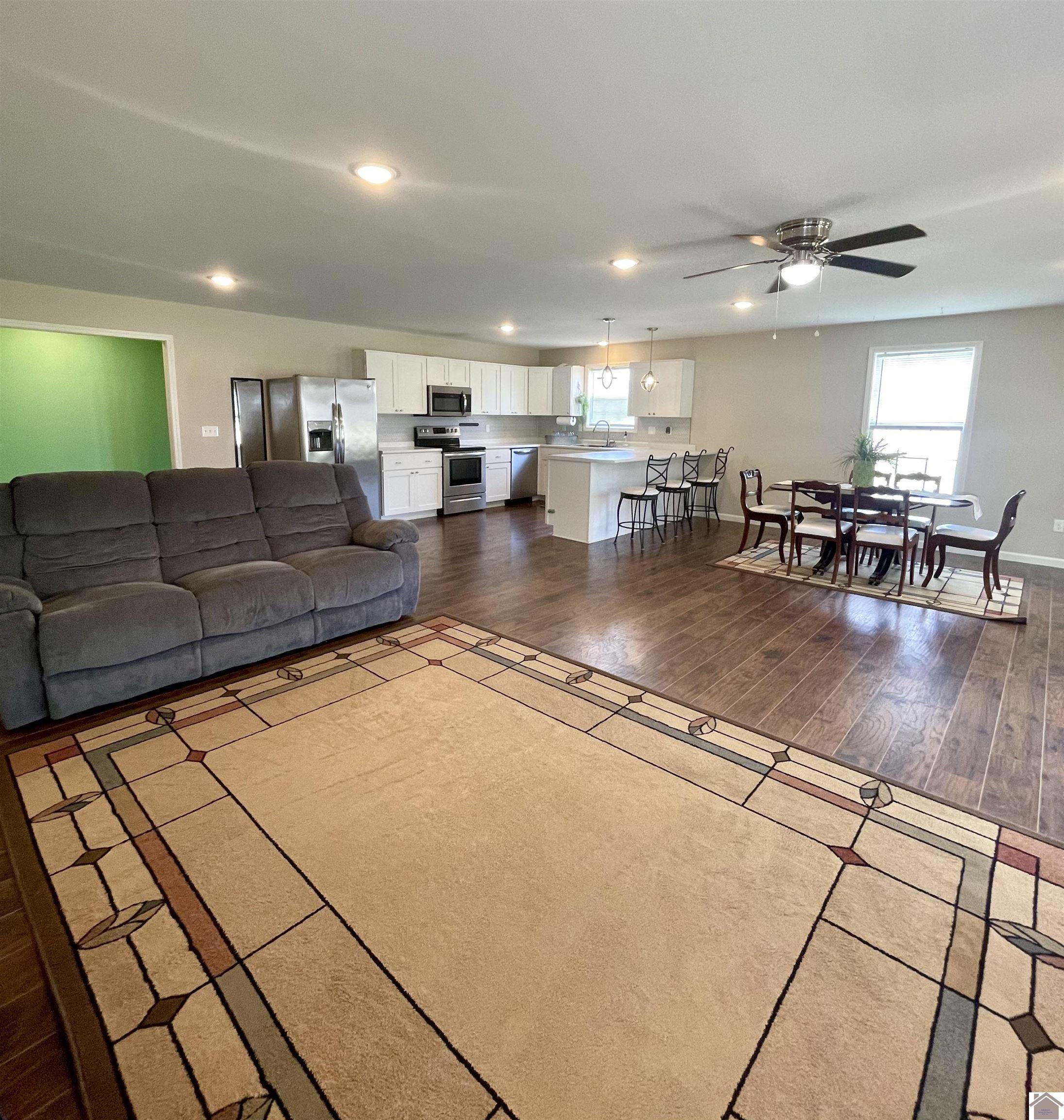 1783 Radio Road Property Photo 6