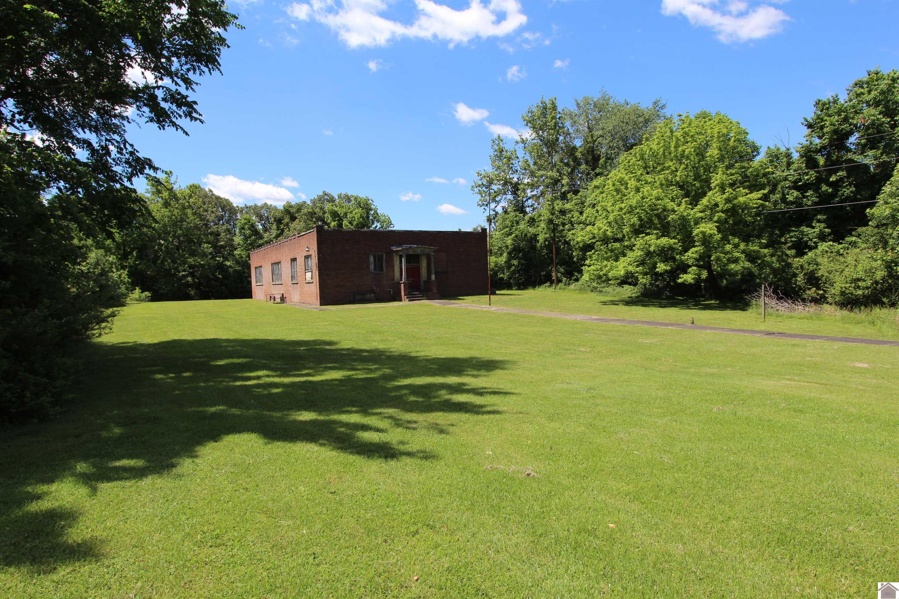 238 Birch Street Property Photo 1