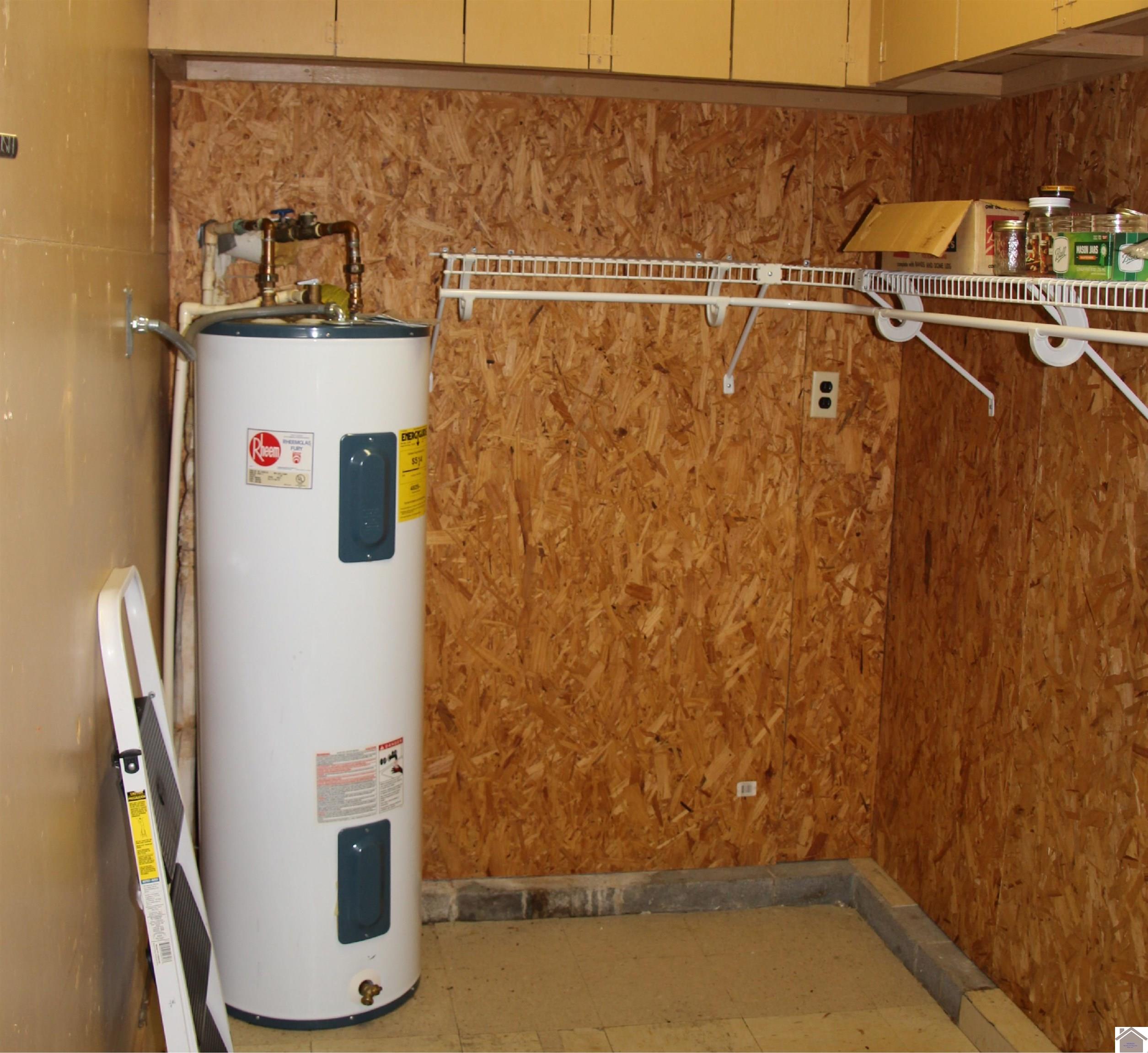 156 Albany Property Photo 23