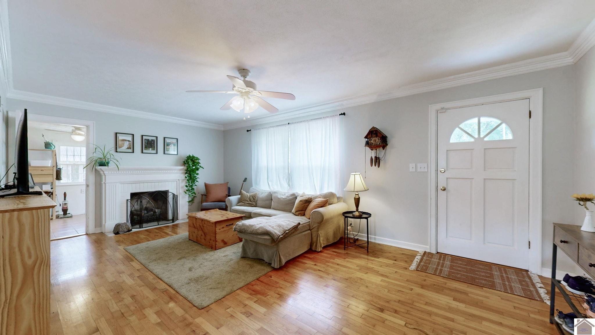 2539 Jefferson St. Property Photo 8