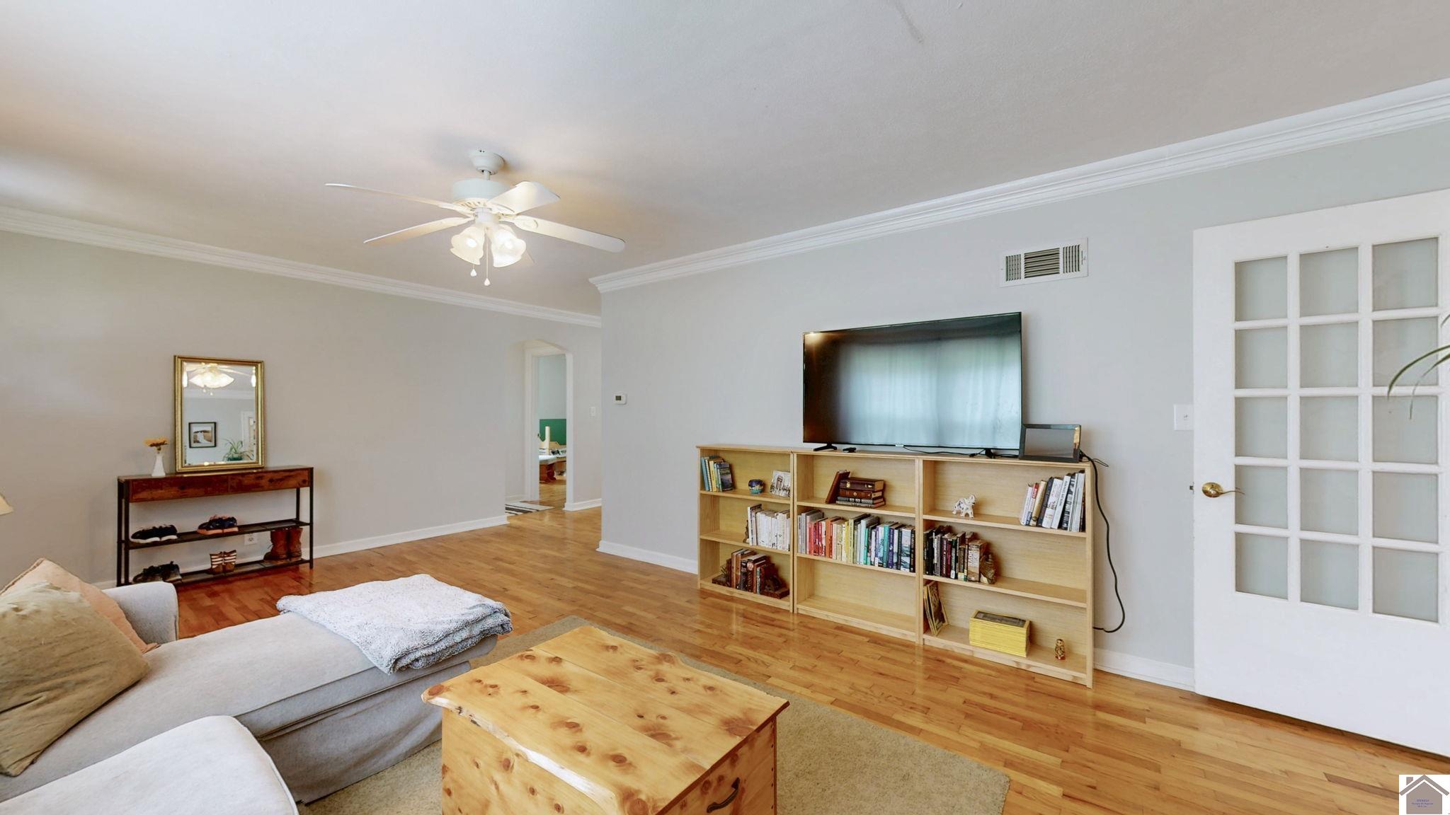 2539 Jefferson St. Property Photo 10